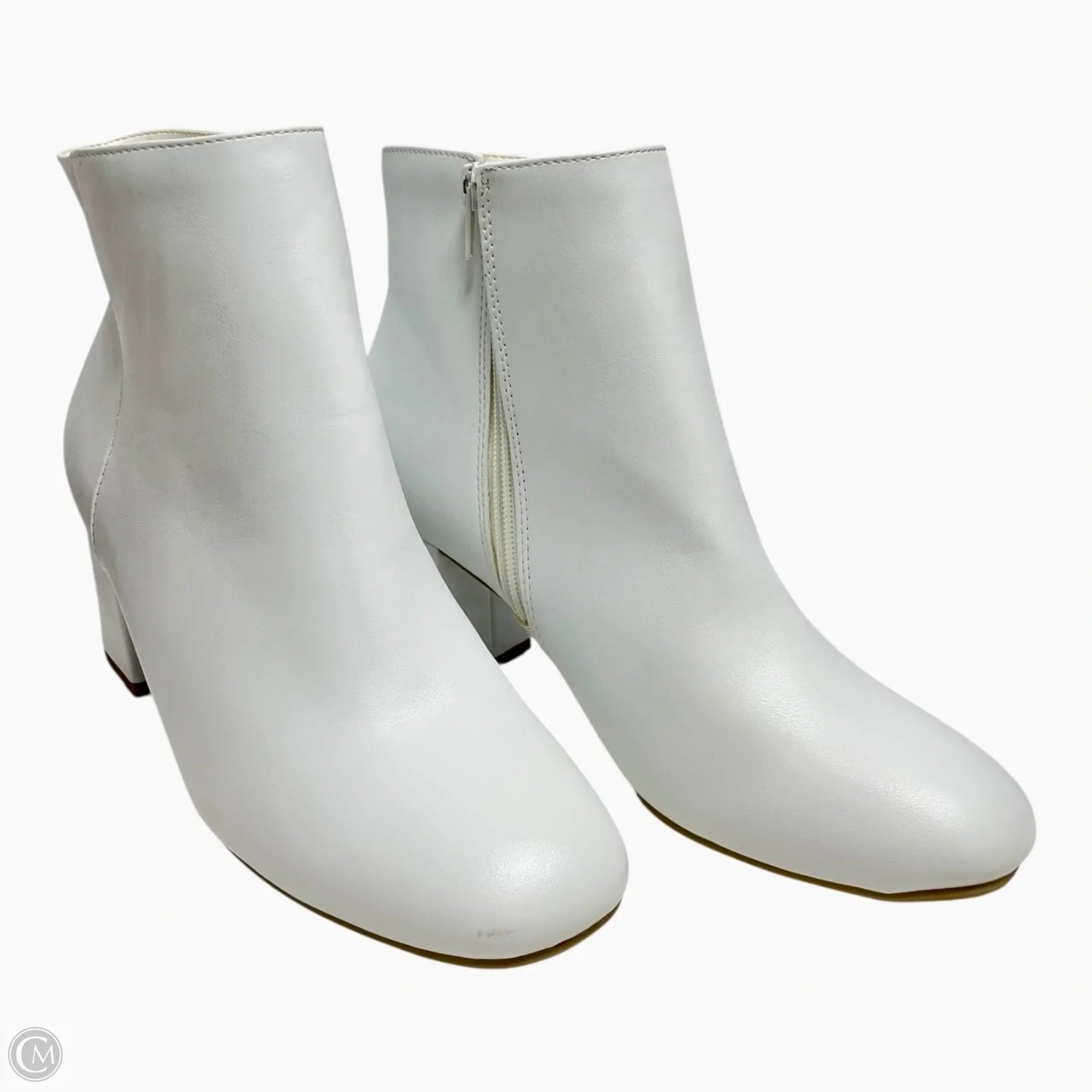 Boots Ankle Heels By Clothes Mentor In White, Size: 9