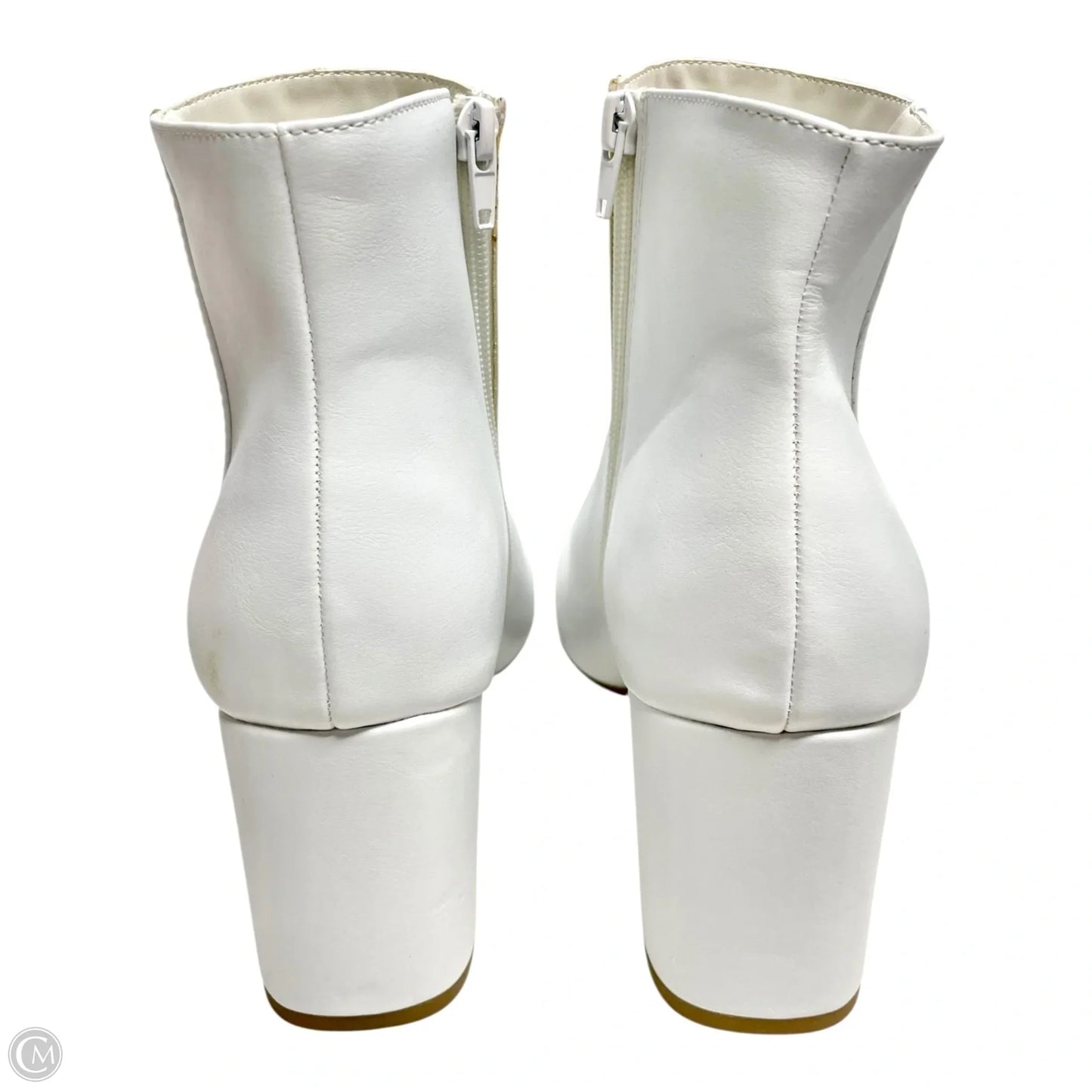 Boots Ankle Heels By Clothes Mentor In White, Size: 9