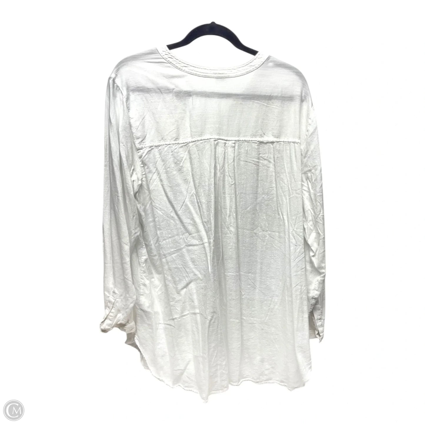 Top Long Sleeve By Old Navy In White, Size: Xxl