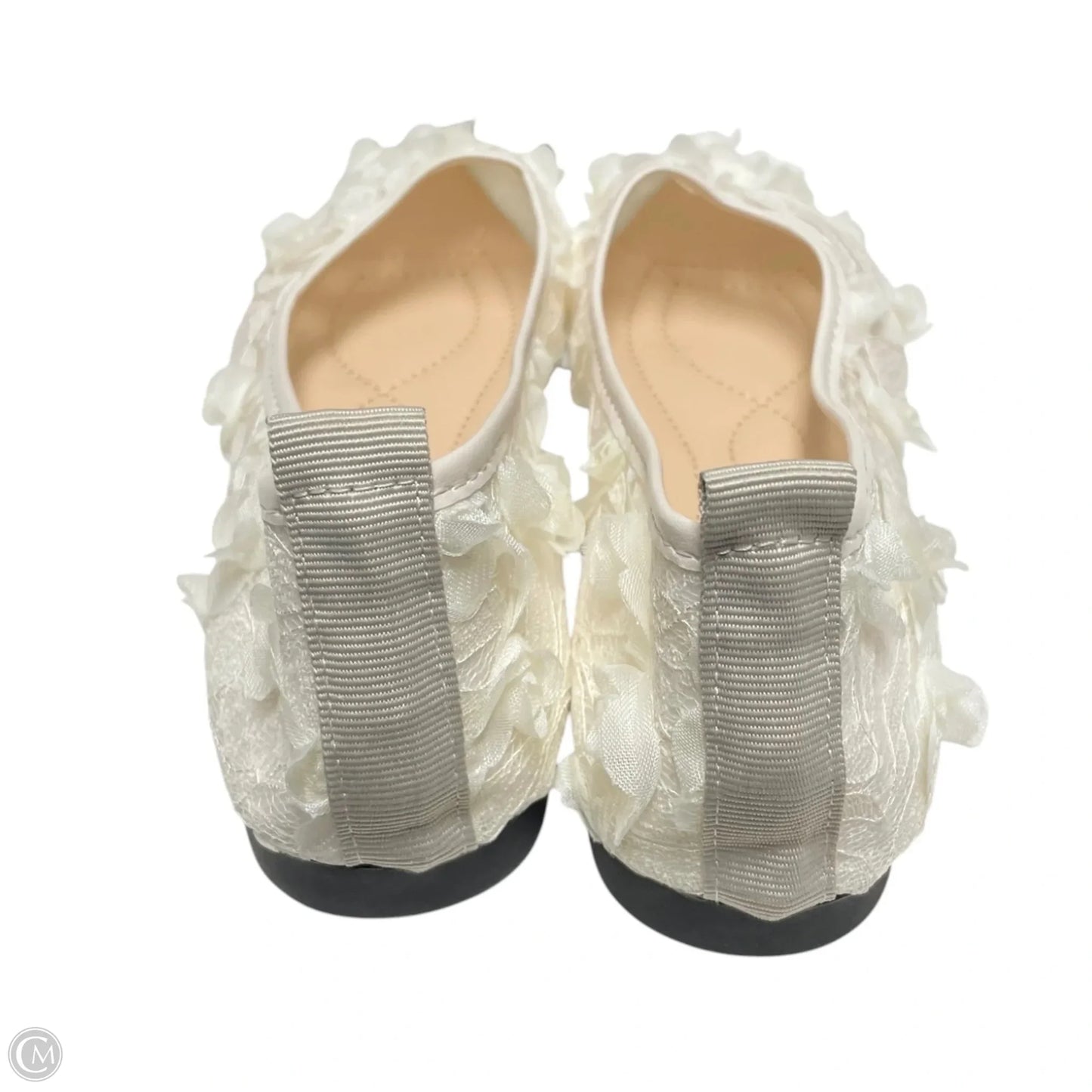 Shoes Flats By Clothes Mentor In Cream, Size: 5.5