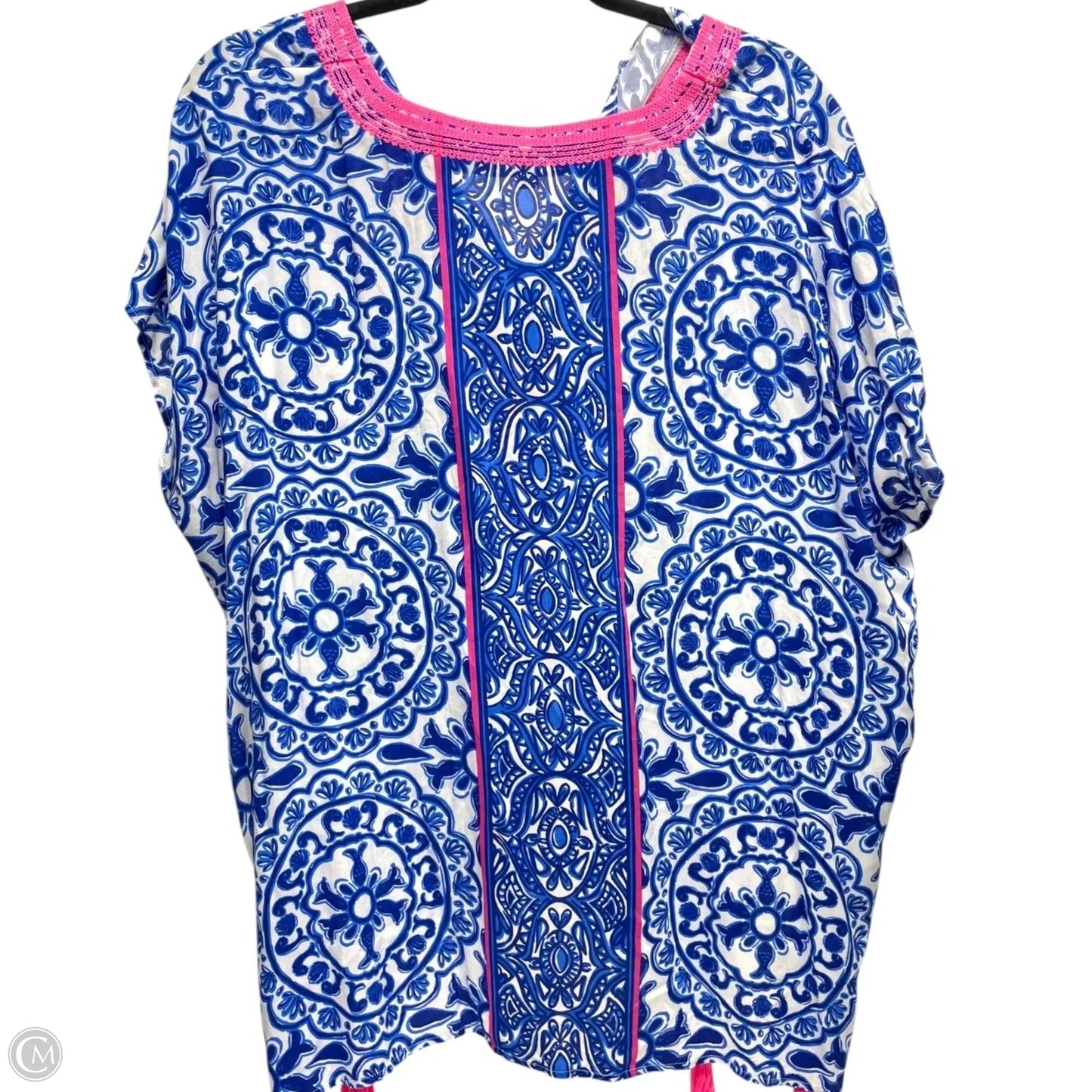 Top Short Sleeve Designer By Lilly Pulitzer In Blue & White, Size: Xl