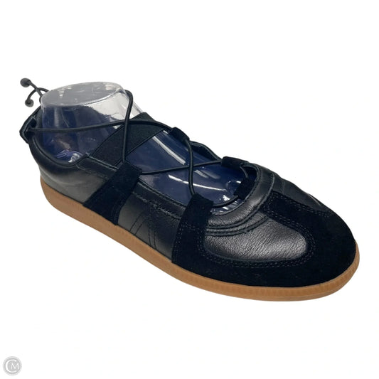 Shoes Sneakers By Steve Madden In Black, Size: 9