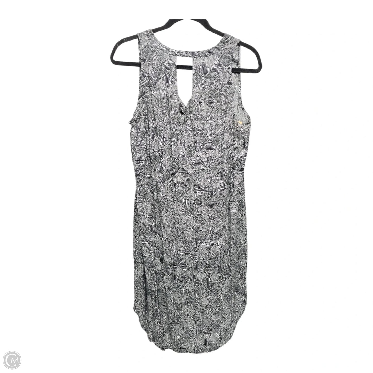 Dress Casual Short By Old Navy In Black & White, Size: M