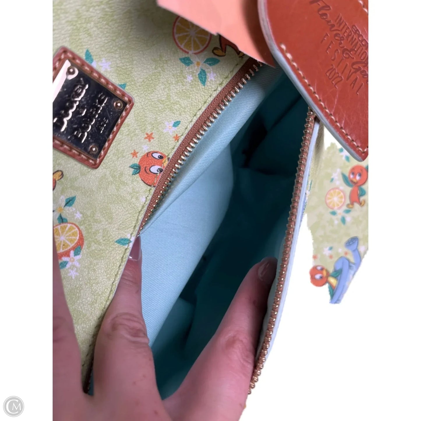 Tote Designer By Dooney And Bourke, Size: Large