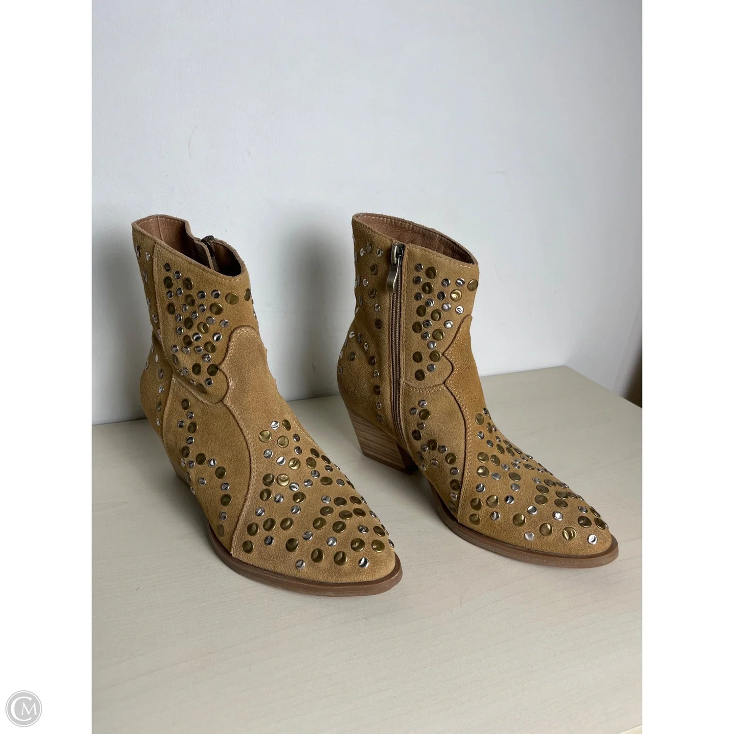 Boots Ankle Heels By ANTELOPE In Tan, Size: 6