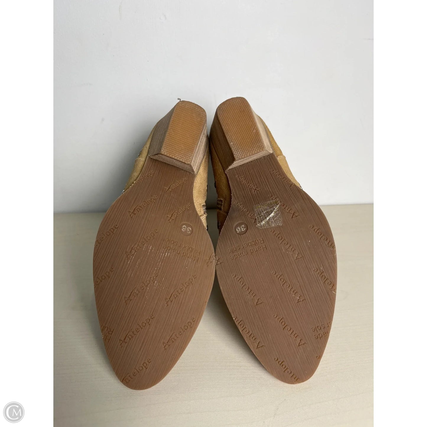 Boots Ankle Heels By ANTELOPE In Tan, Size: 6