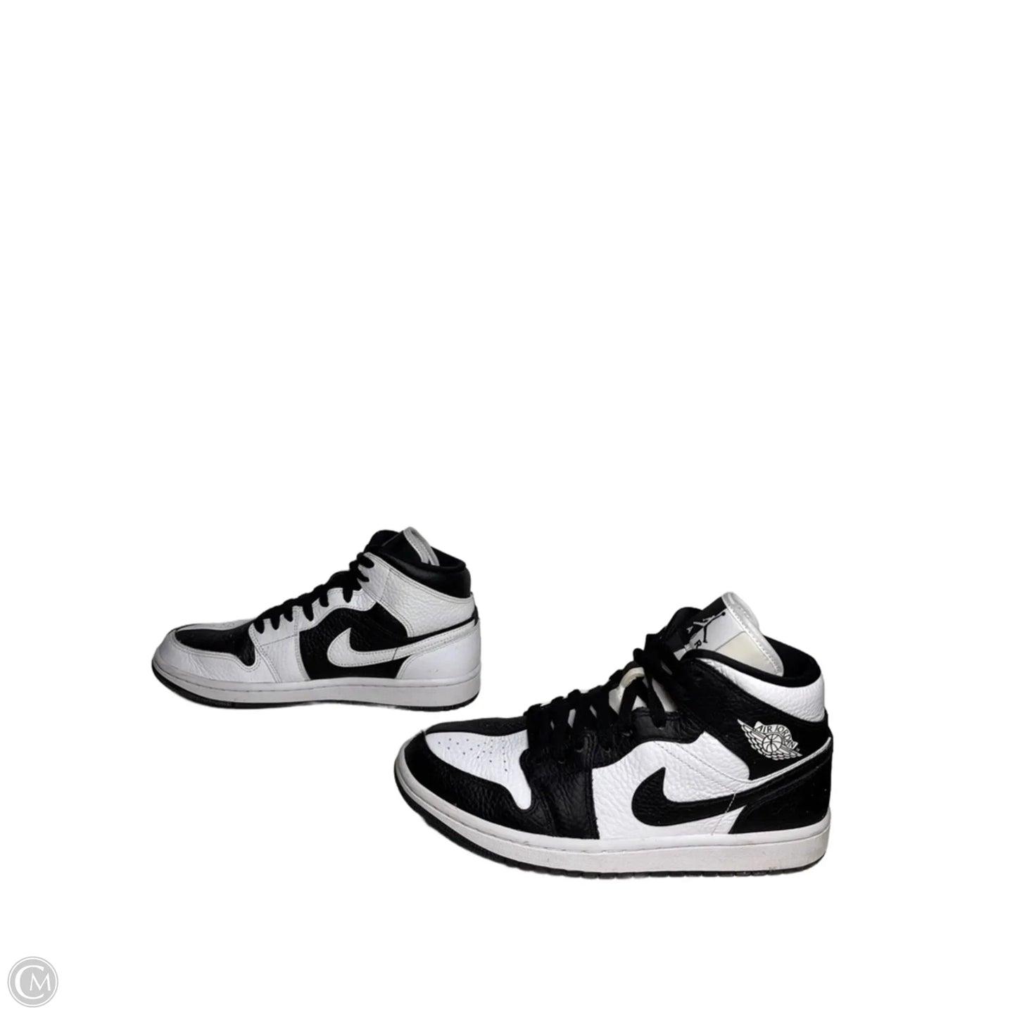 Shoes Sneakers By Nike In Black & White, Size: 9