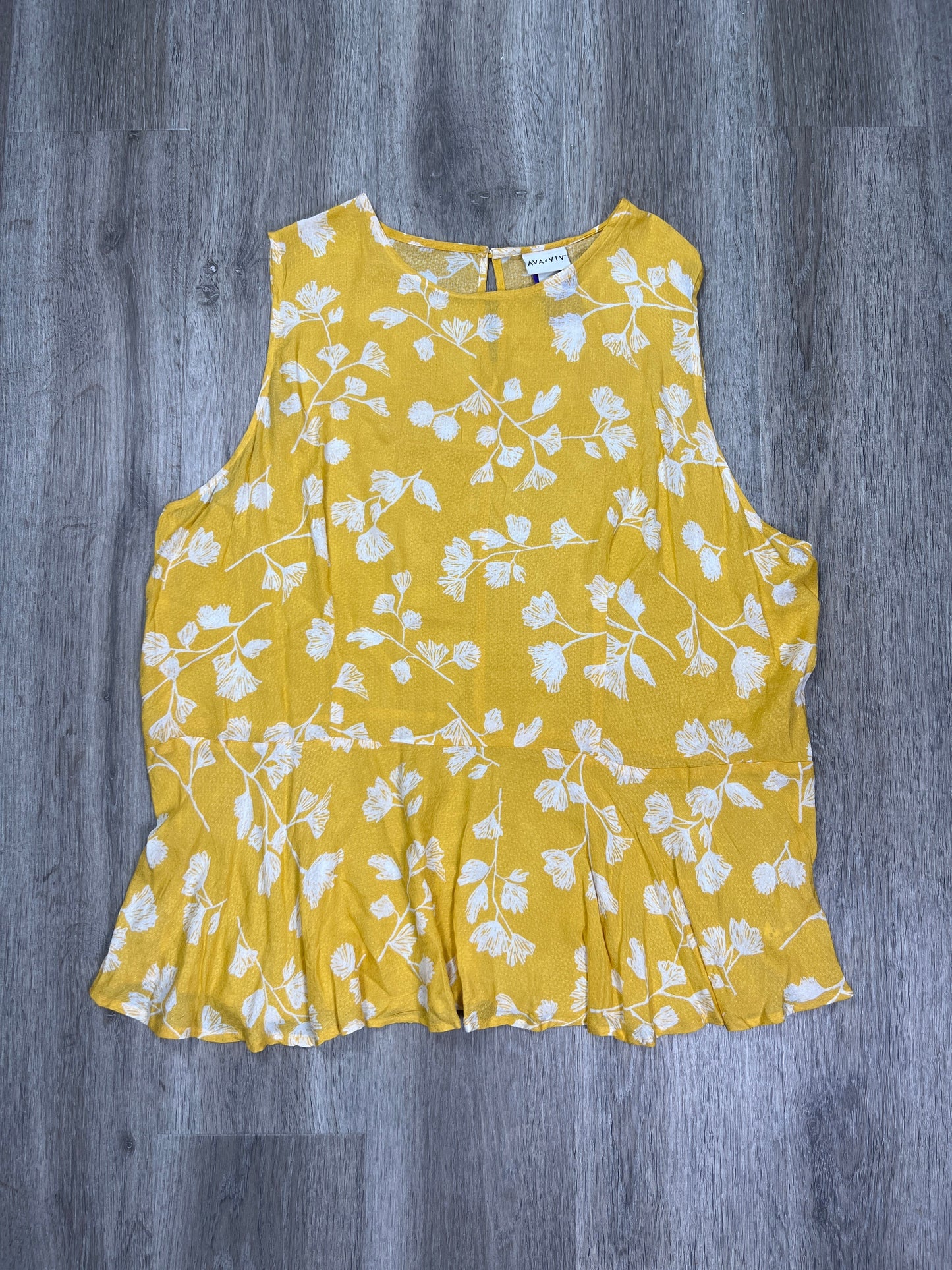 Top Sleeveless By AVA & VIV Size: 3x