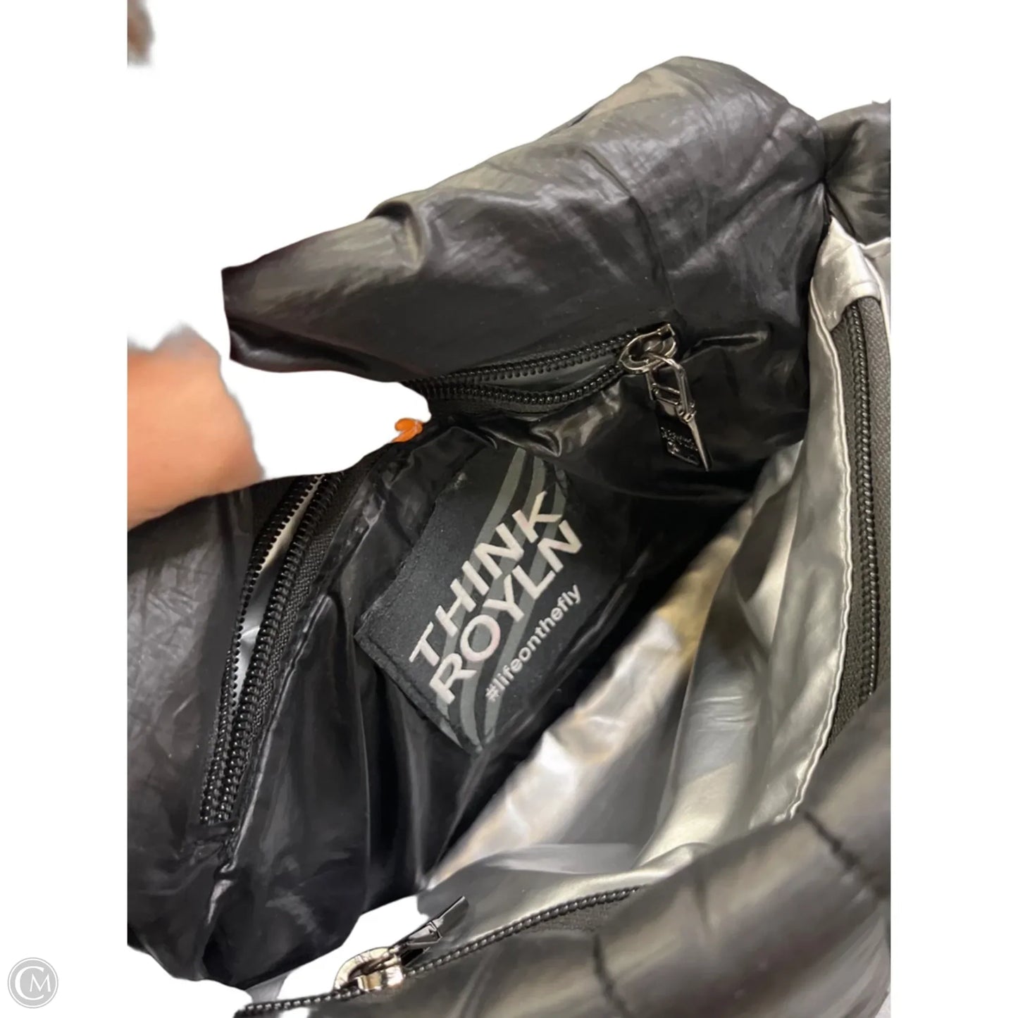 Crossbody By Think Royln, Size: Small