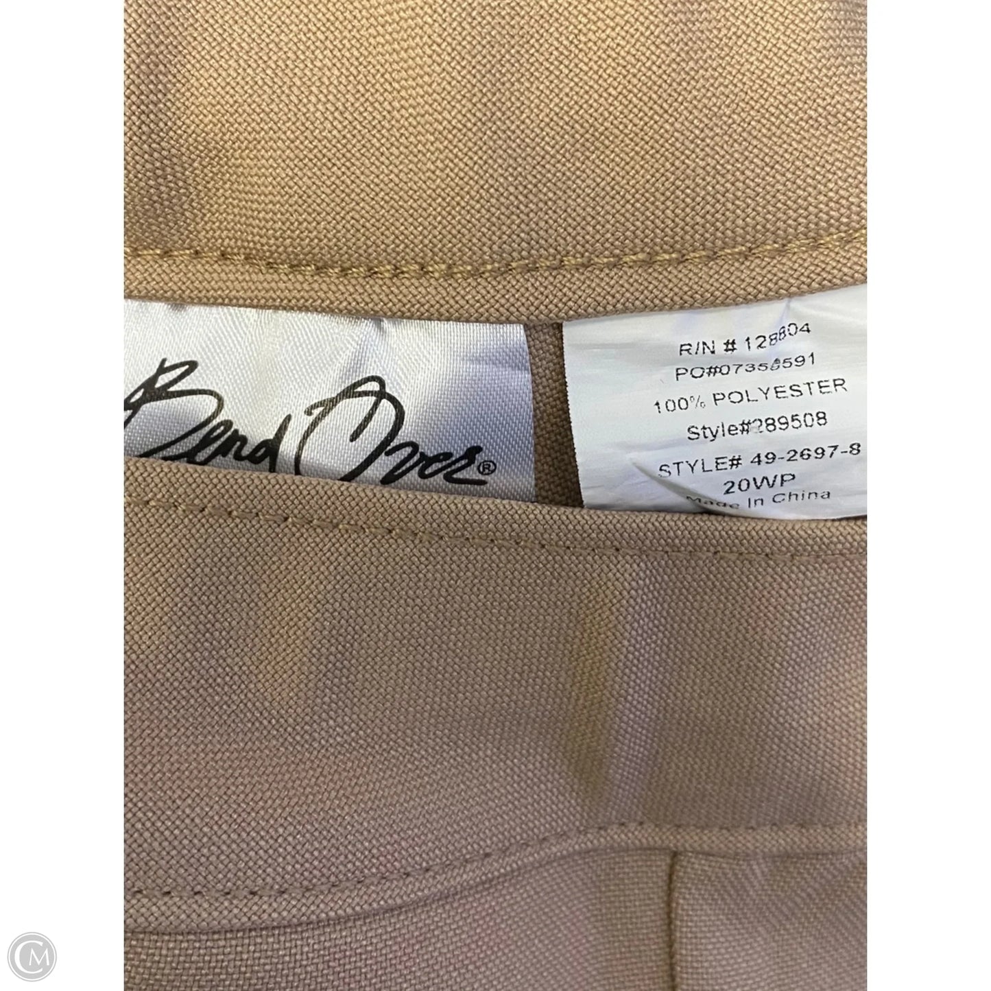 Pants Cropped By Clothes Mentor In Beige, Size: 20