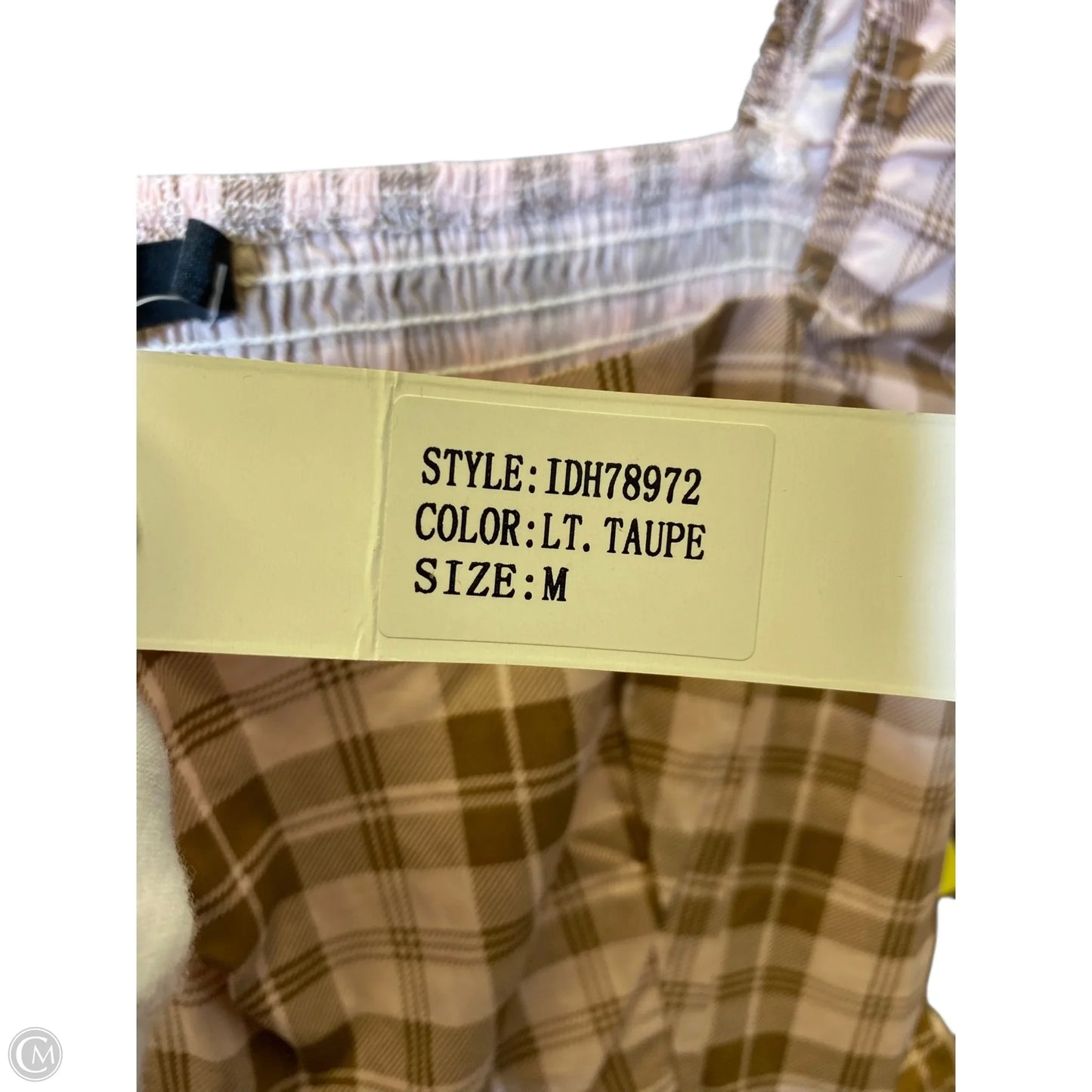 Dress Casual Short By Clothes Mentor In Plaid Pattern, Size: M