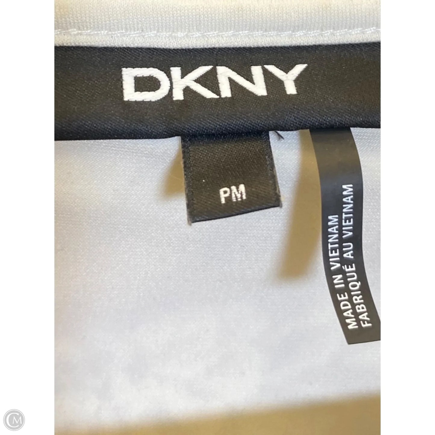 Top Short Sleeve By Dkny In White, Size: M