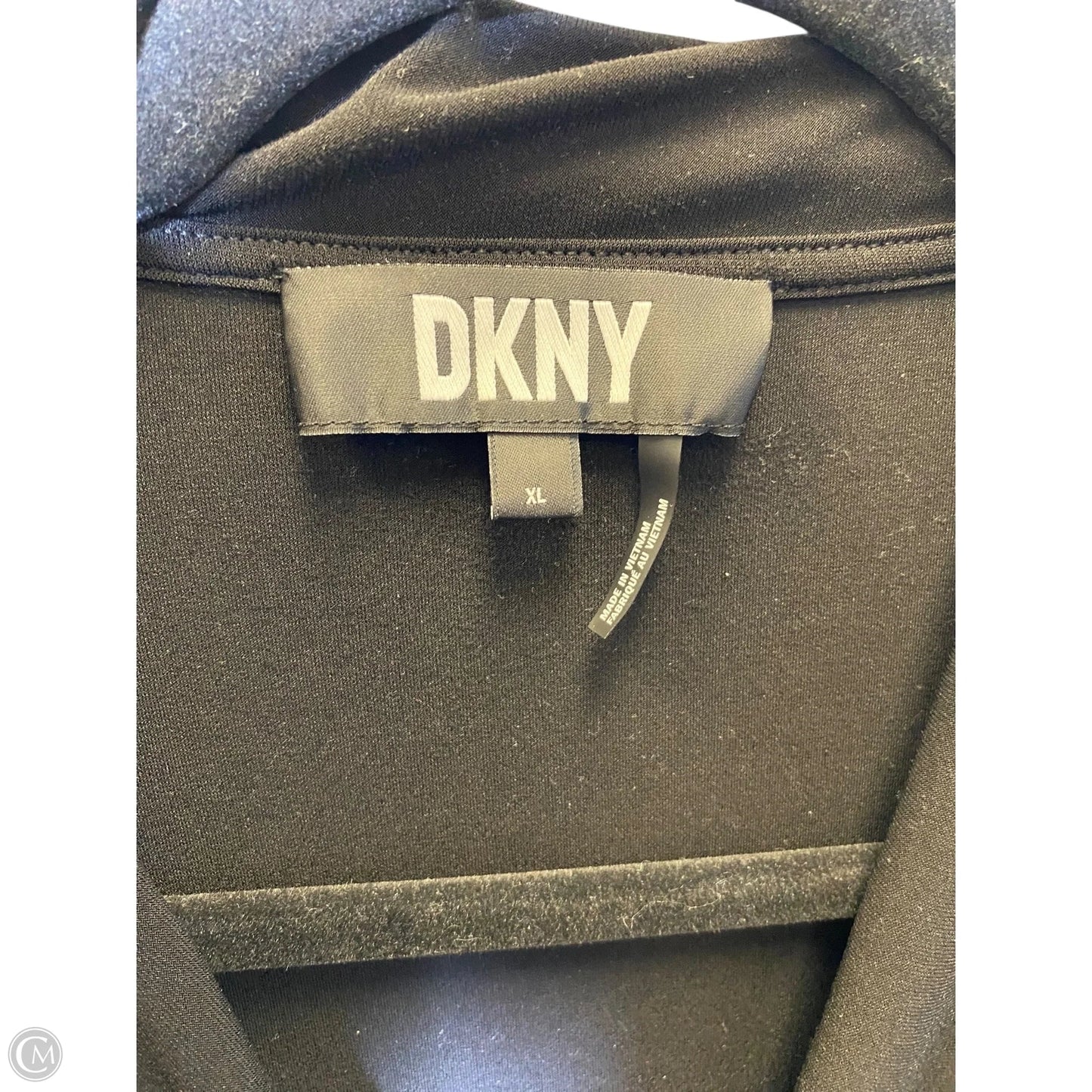 Top Short Sleeve By Dkny In Black, Size: Xl
