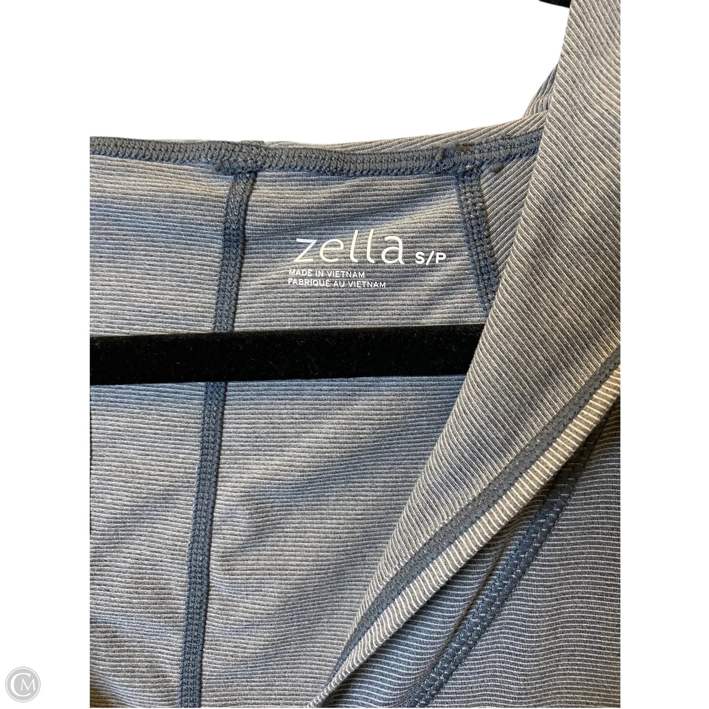 Athletic Top Long Sleeve Hoodie By Zella In Grey, Size: S