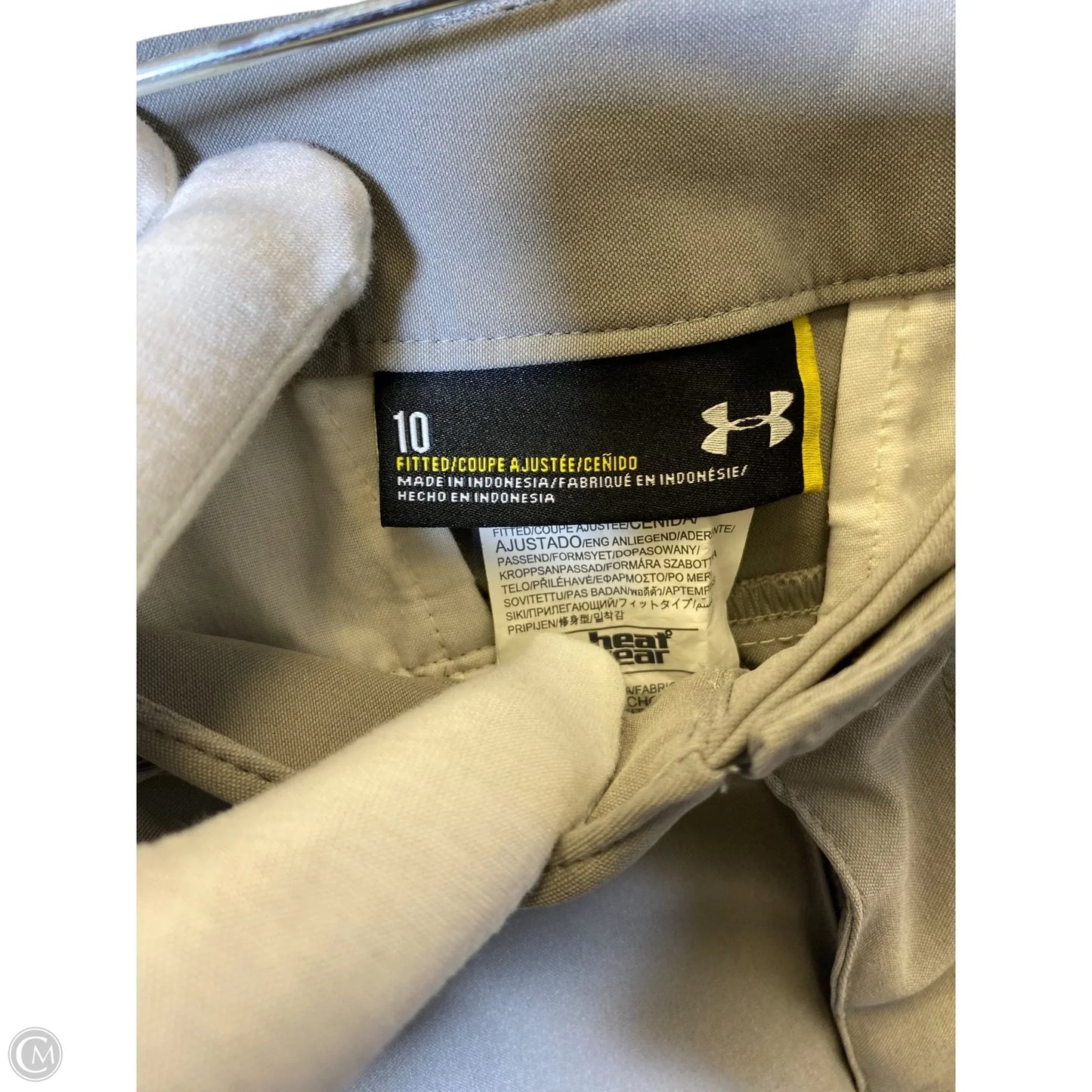 Athletic Shorts By Under Armour In Grey, Size: 10