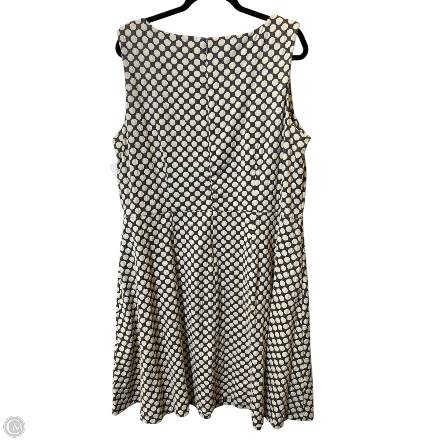 Dress Casual Short By Talbots In Cream & Grey, Size: 2x