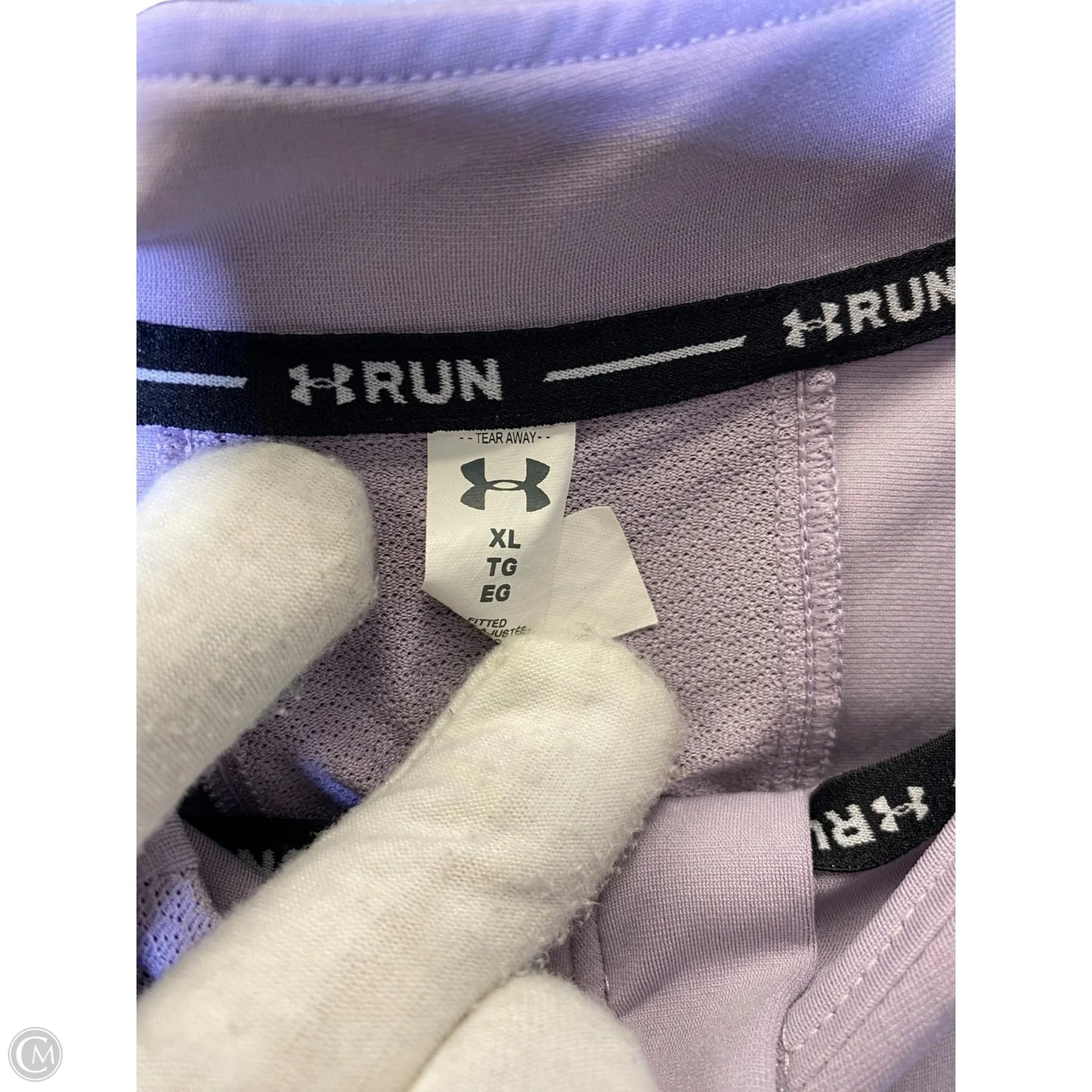 Athletic Top Long Sleeve Collar By Under Armour In Purple, Size: Xl