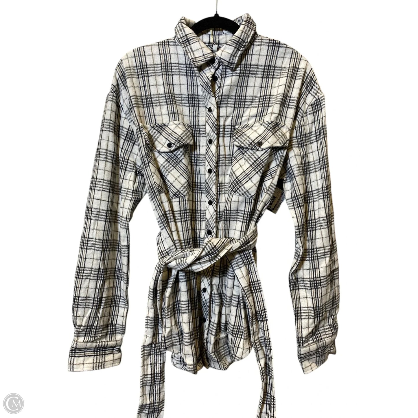 Top Long Sleeve By Clothes Mentor In Plaid Pattern, Size: M
