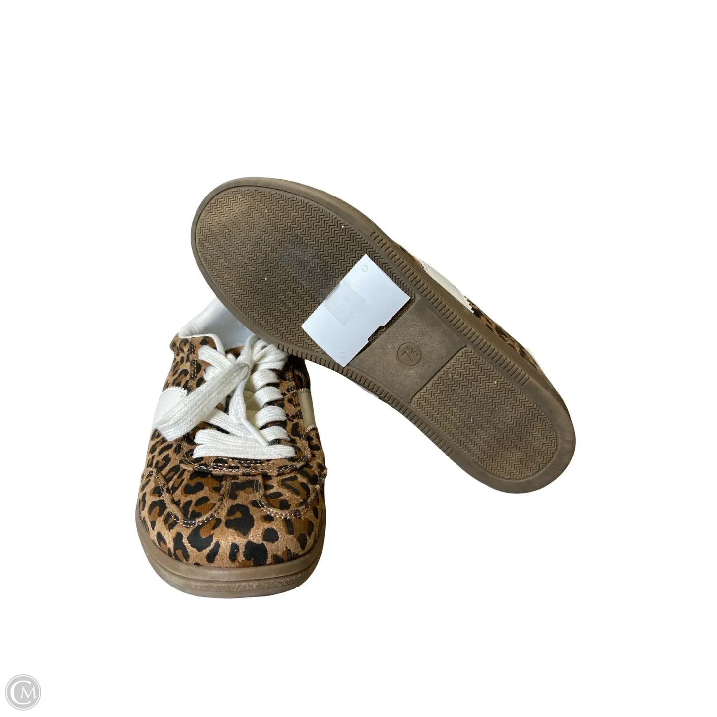 Shoes Sneakers By Universal Thread In Animal Print, Size: 7.5