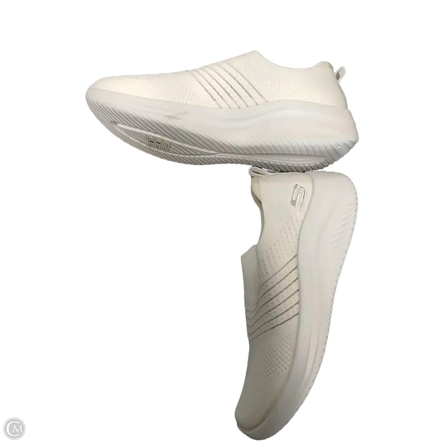 Shoes Sneakers By Skechers In White, Size: 9.5