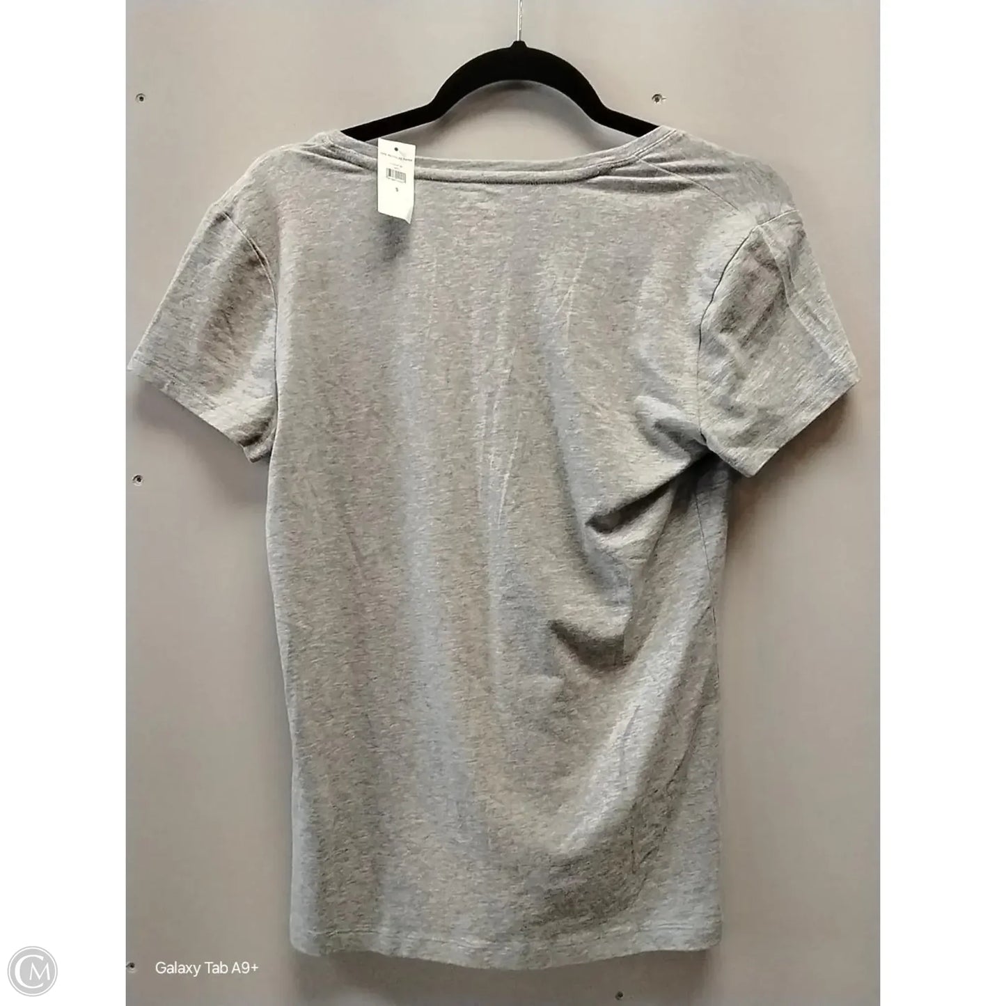 Top Short Sleeve Basic By Banana Republic In Grey, Size: S