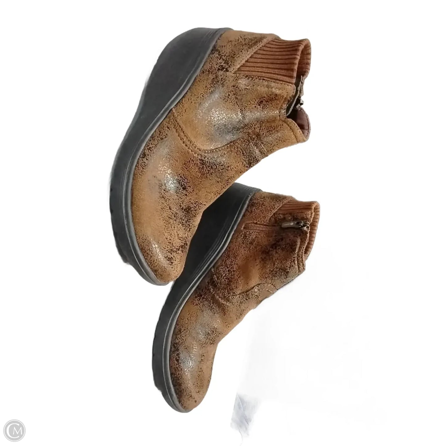 Boots Ankle Flats By Clothes Mentor In Brown, Size: 8.5