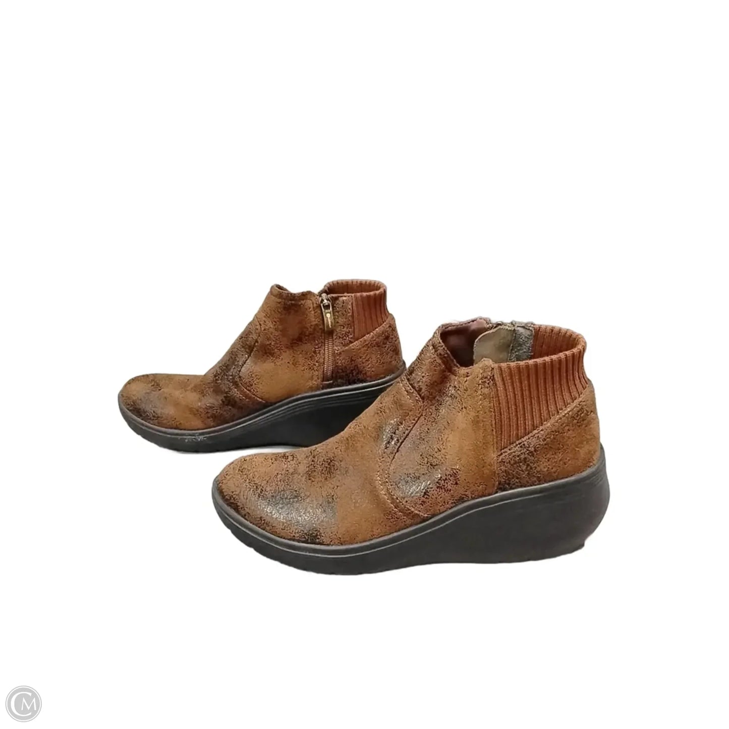 Boots Ankle Flats By Clothes Mentor In Brown, Size: 8.5