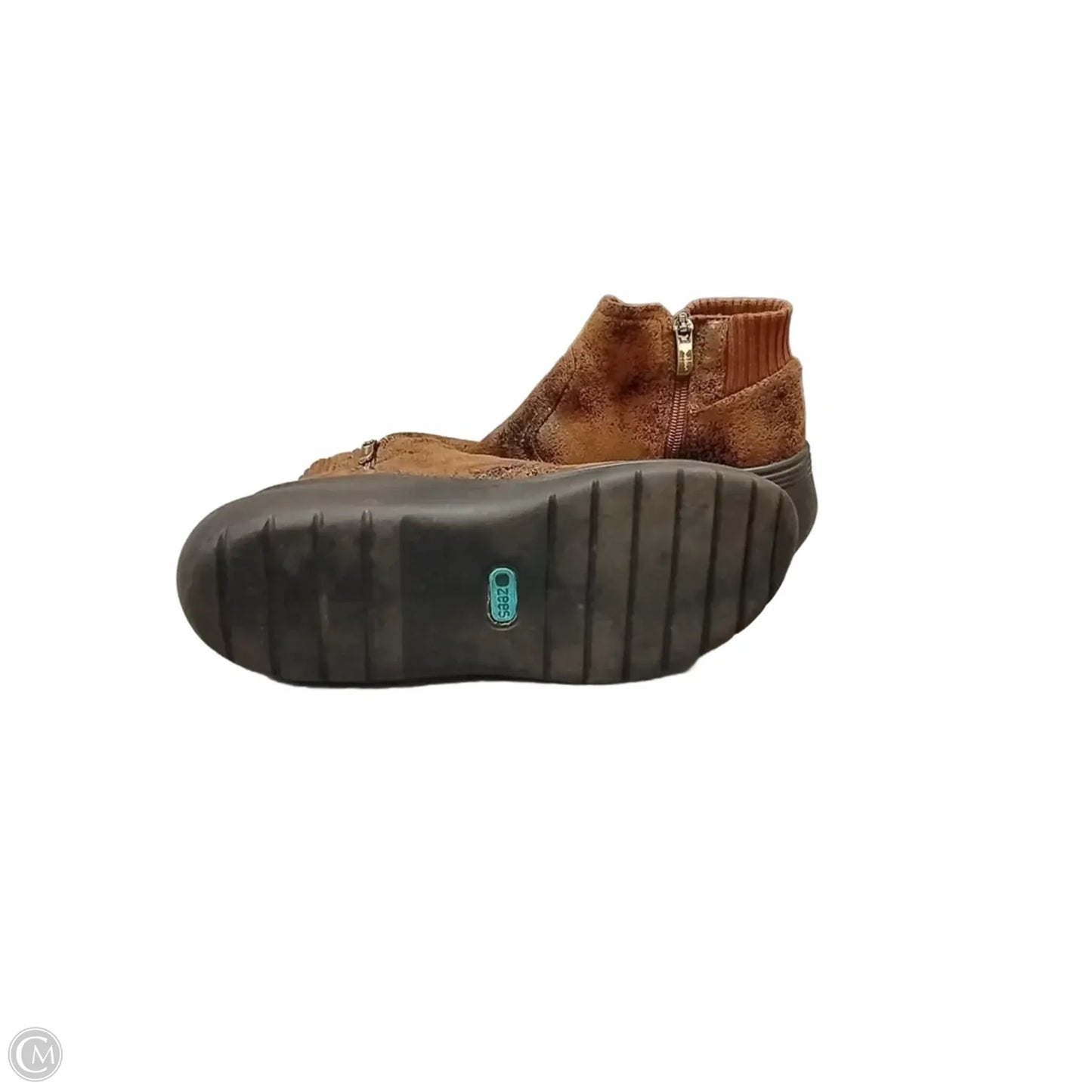Boots Ankle Flats By Clothes Mentor In Brown, Size: 8.5