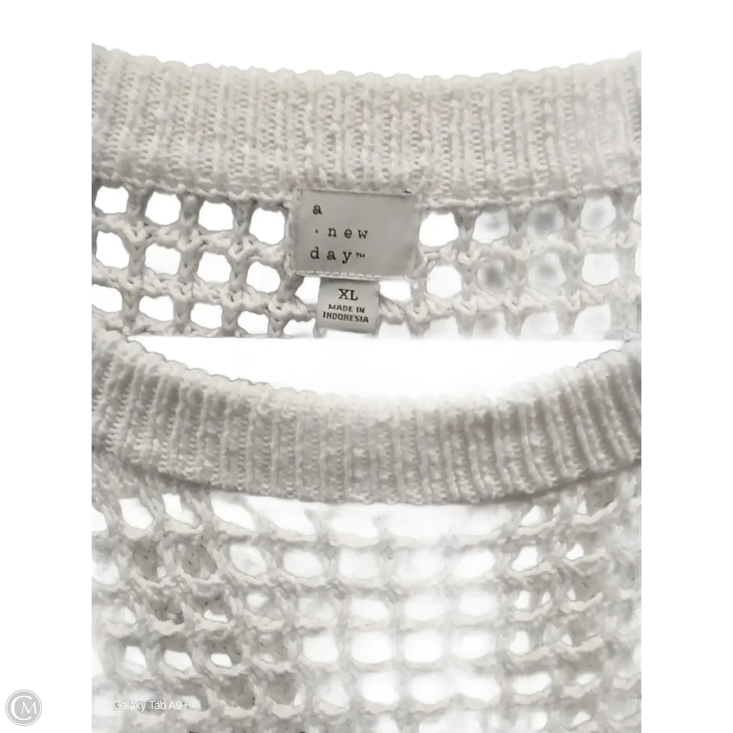 Sweater By A New Day In White, Size: Xl