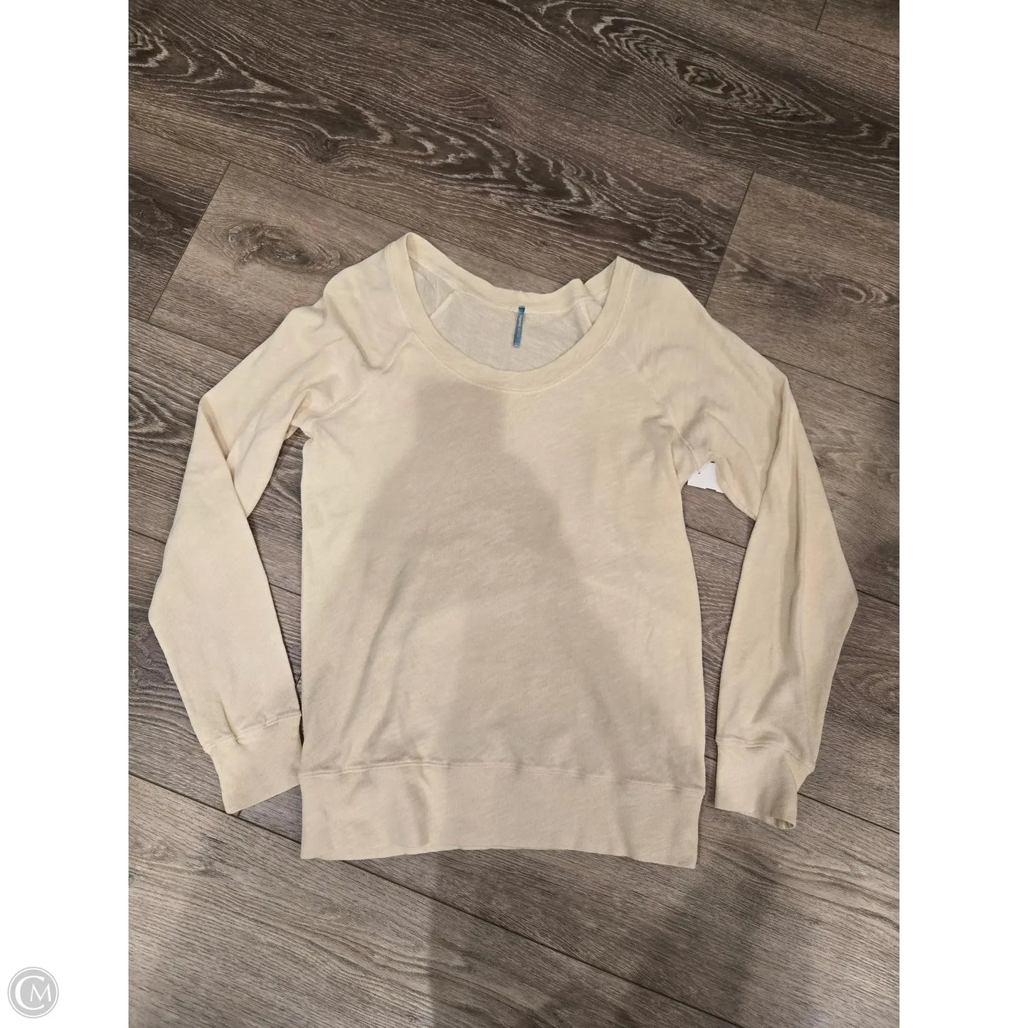 Top Long Sleeve By Cmb In Cream, Size: L