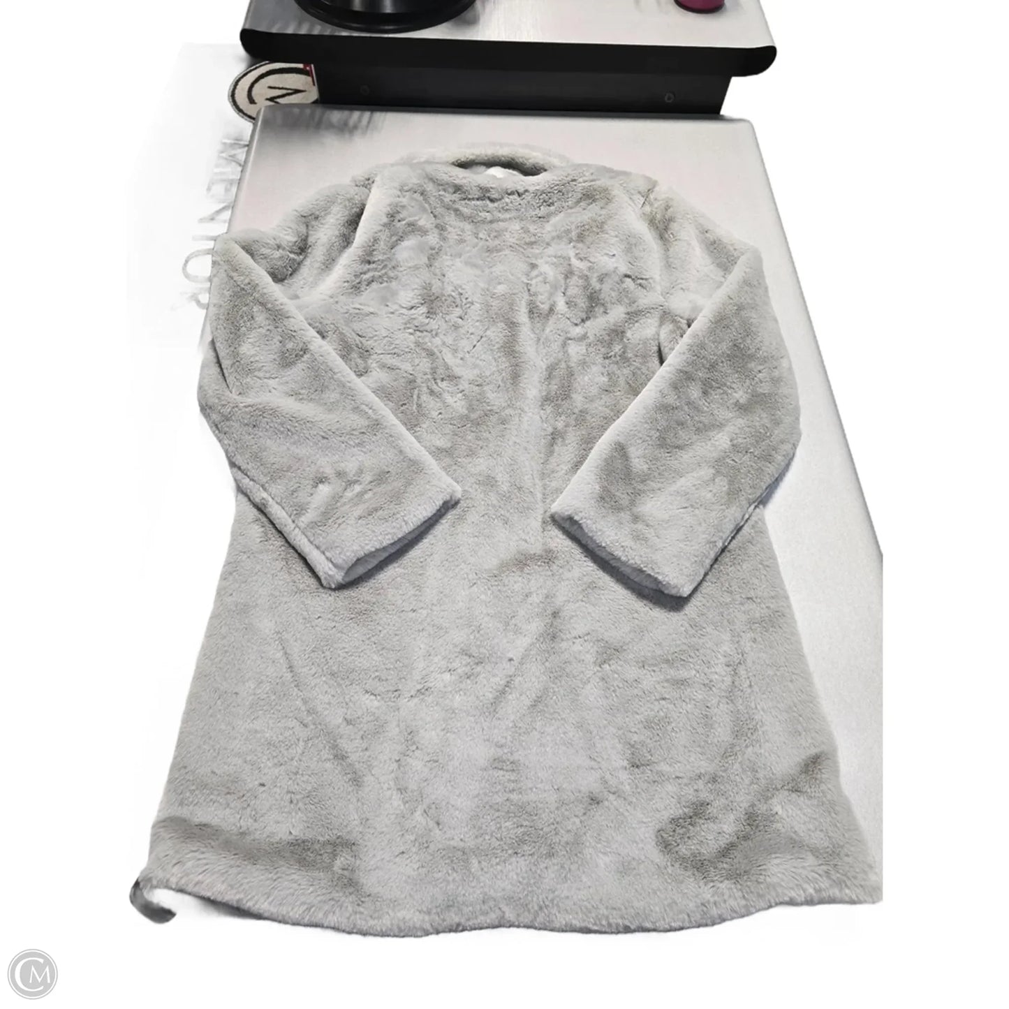 Jacket Faux Fur & Sherpa By Cmc In Grey, Size: M