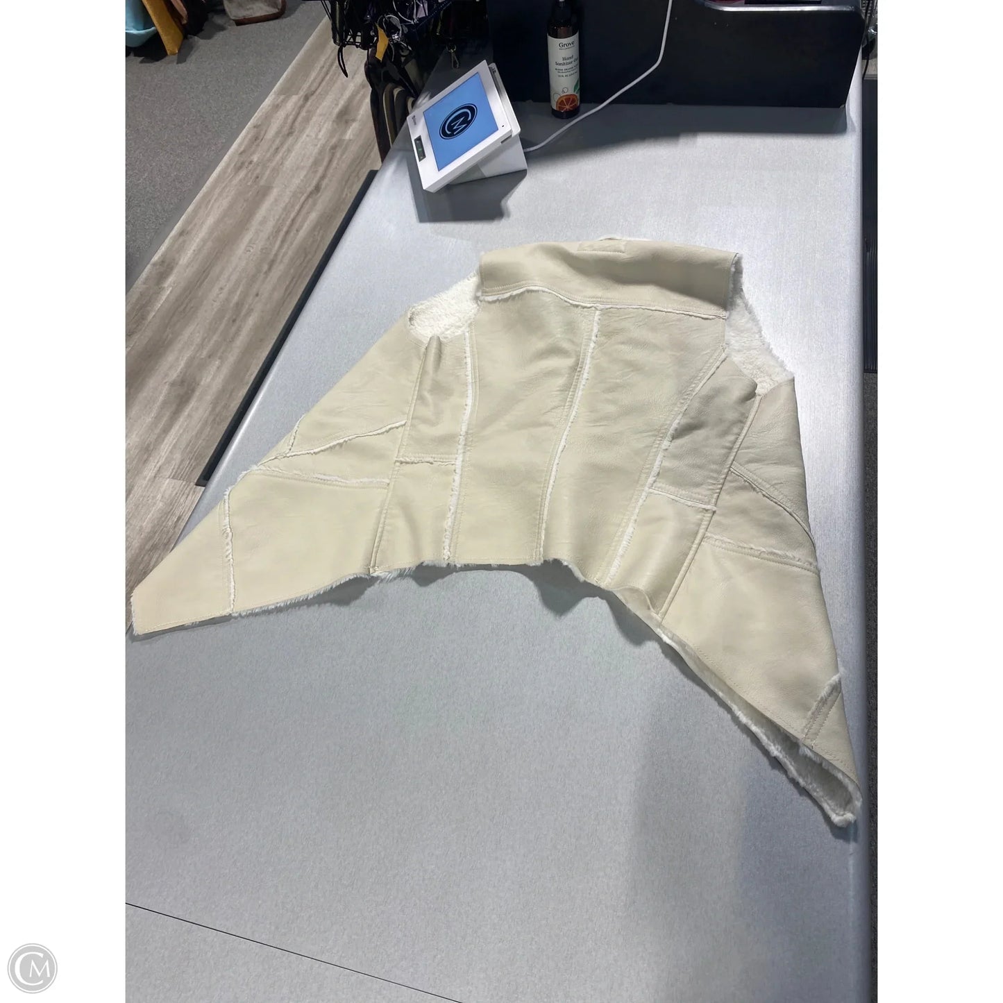 Shawl By Blanknyc In Tan, Size: M