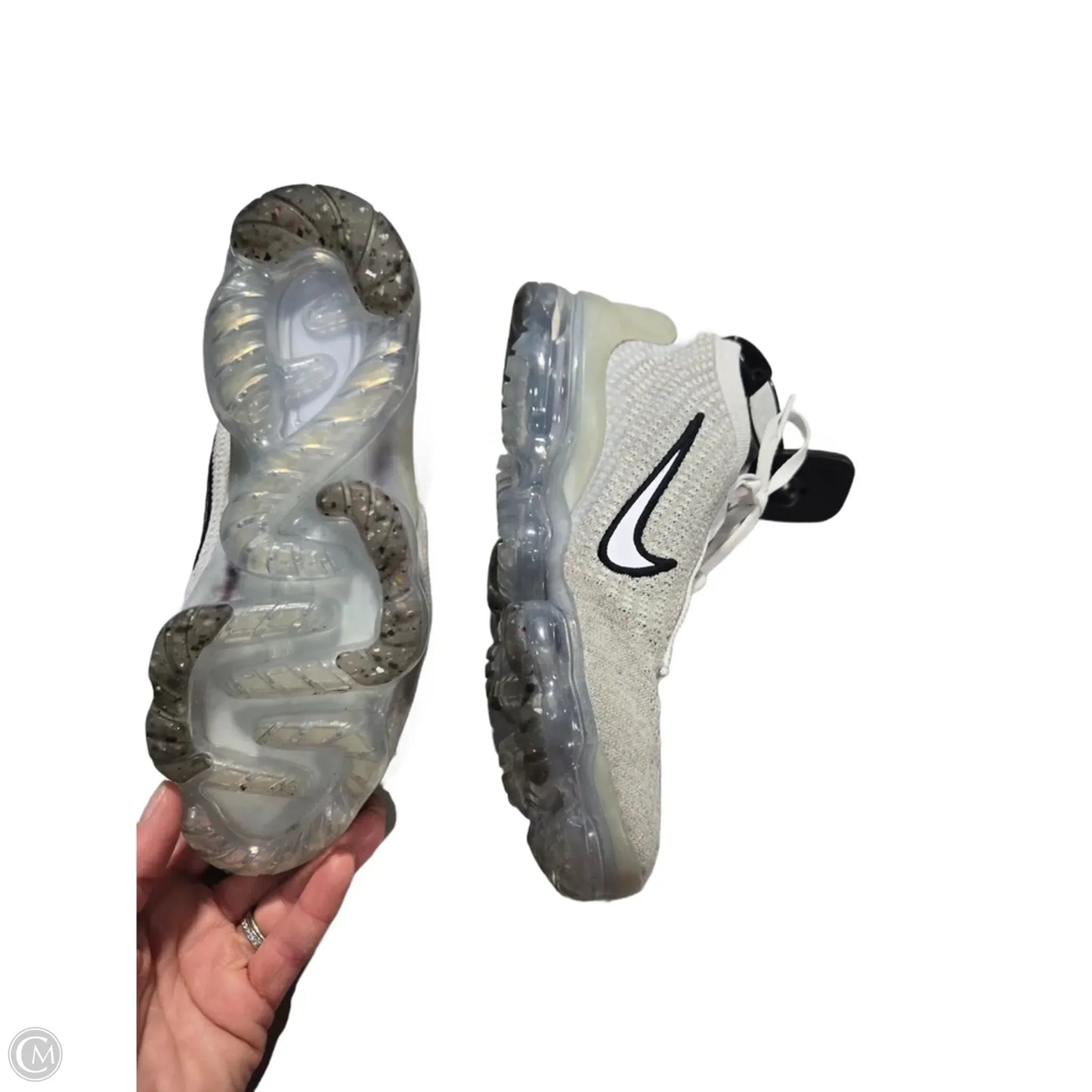Shoes Athletic By Nike In White, Size: 7