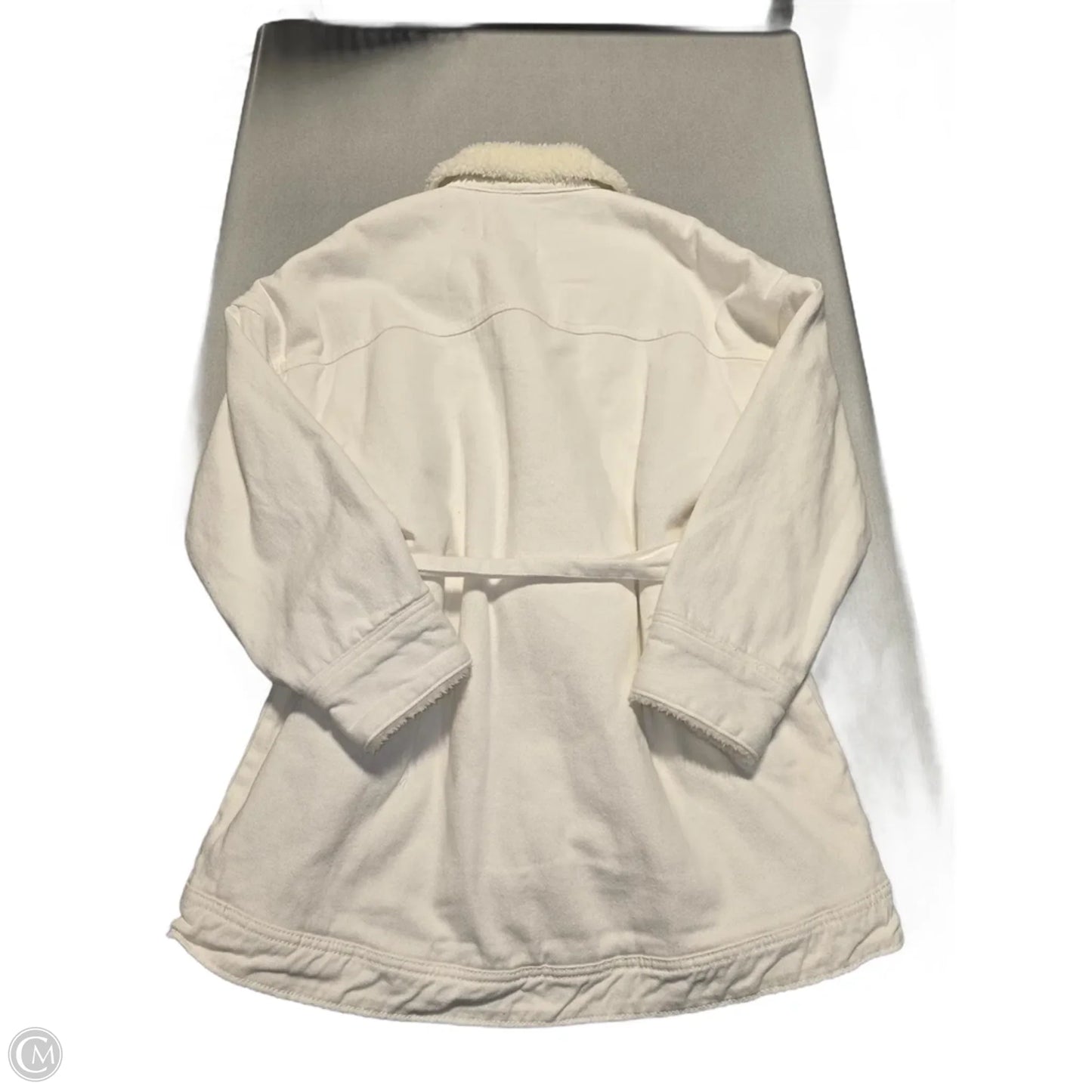 Coat Faux Fur & Sherpa By Lola In White, Size: L