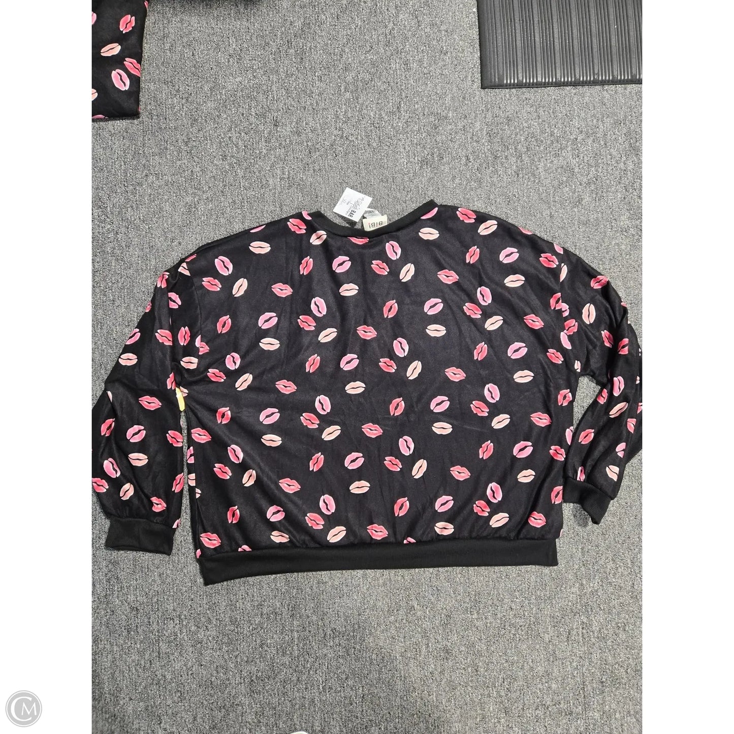 Top Long Sleeve By Clothes Mentor In Black, Size: Xl