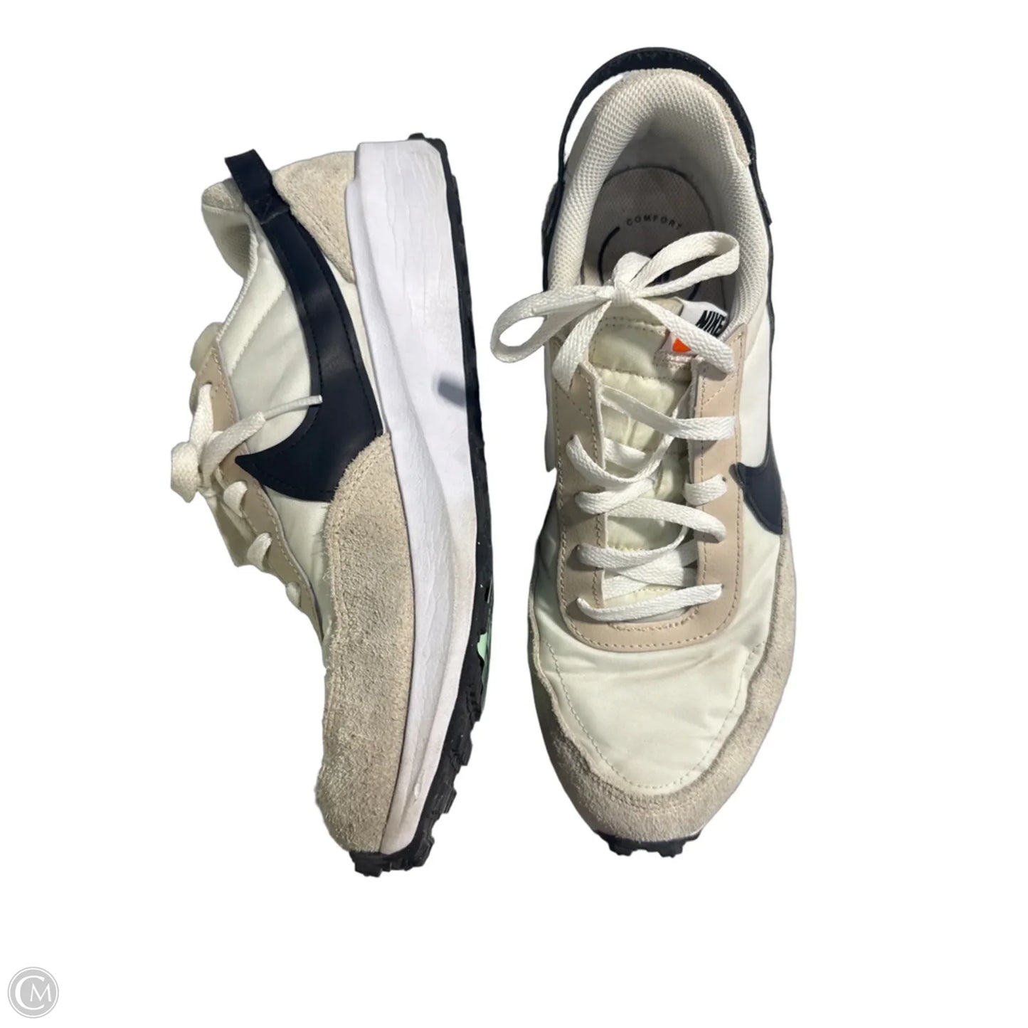 Shoes Sneakers By Nike In Cream, Size: 12