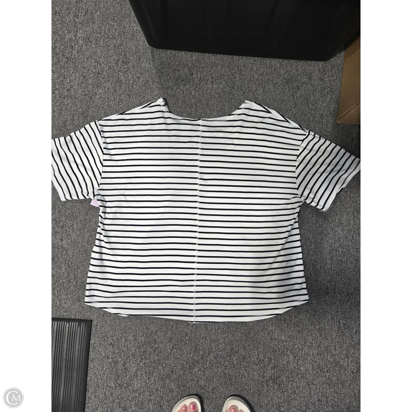 Top Short Sleeve By Lands End In Striped Pattern, Size: 3x