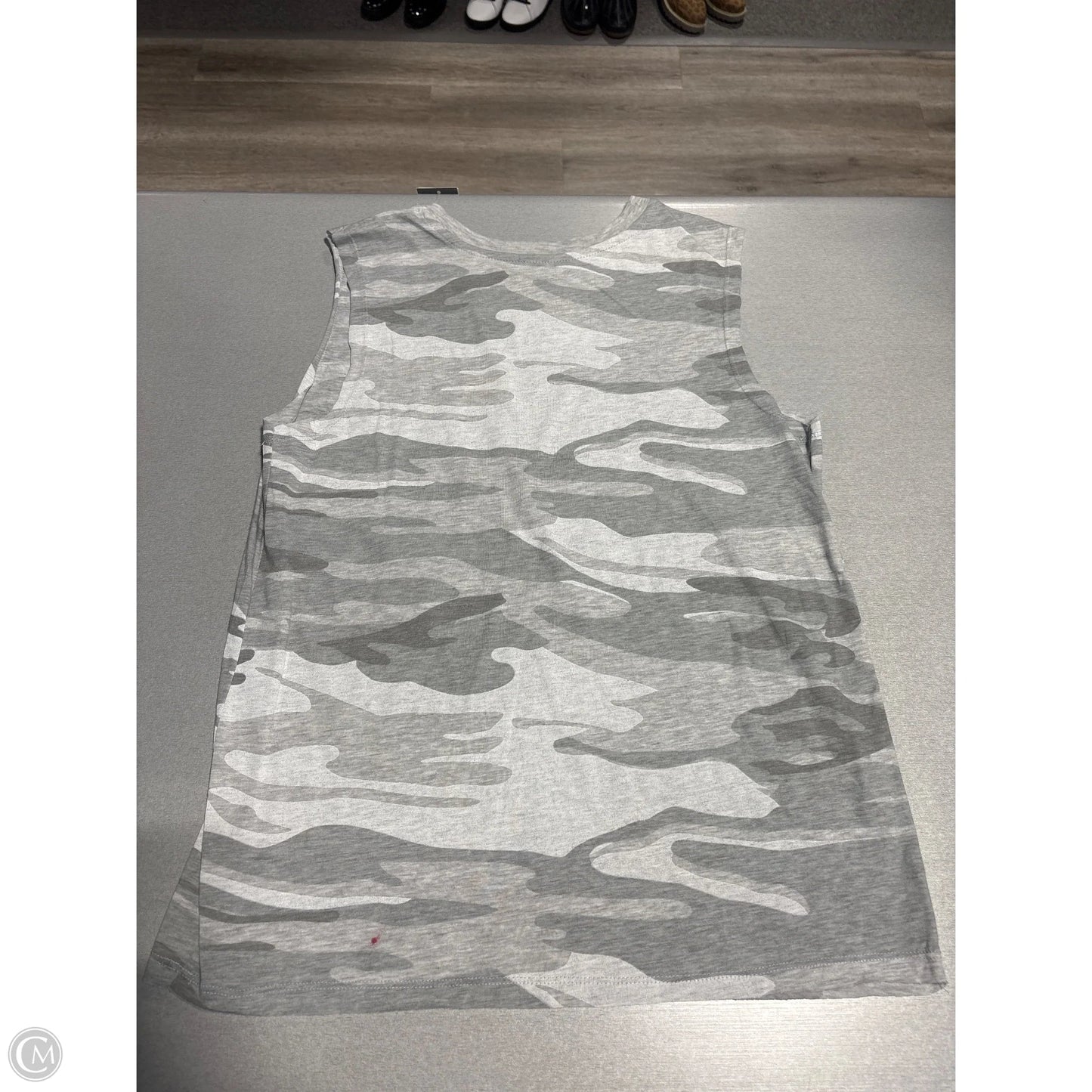 Tank Top By Zoe And Liv In Camouflage Print, Size: M