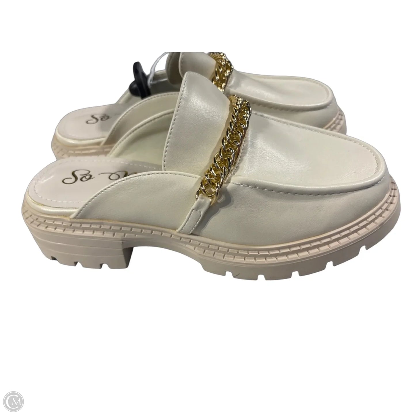 Shoes Flats By Cmc In Cream, Size: 6.5