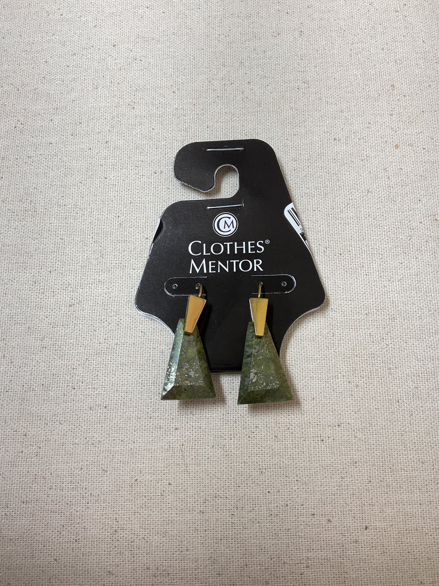 Earrings Dangle/Drop By Kendra Scott In Gold & Green