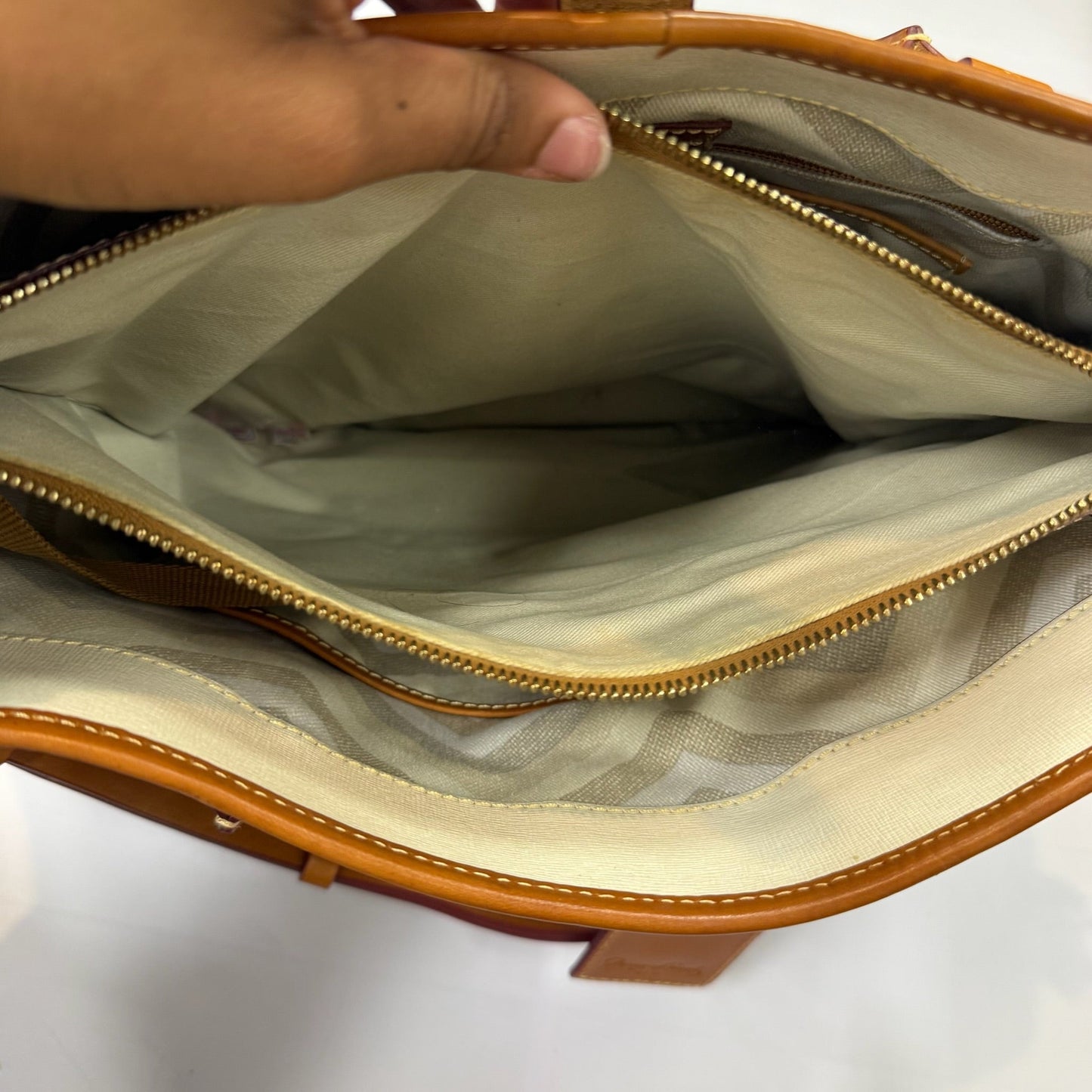Handbag Designer By Dooney And Bourke, Size: Medium