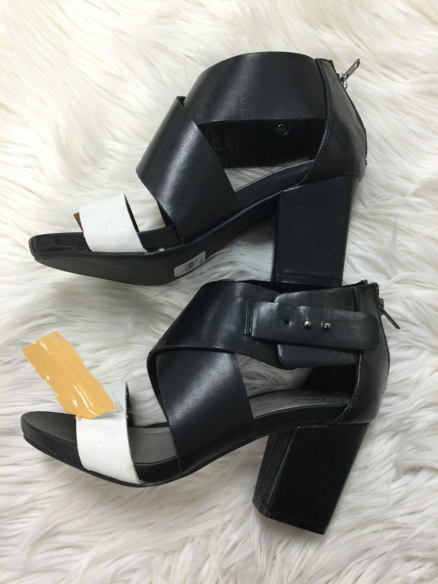 Sandals Heels Block By Lane Bryant In Black & White, Size:7