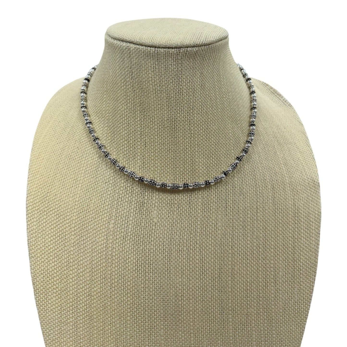 Necklace Choker & Collar In Silver