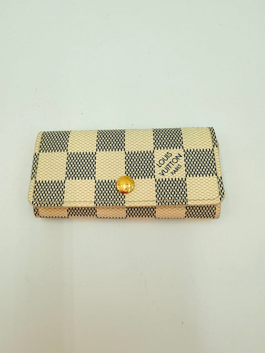 Accessory Luxury Designer Tag By Louis Vuitton In Cream