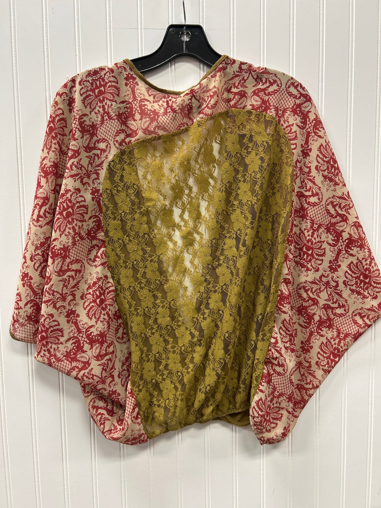 Kimono By Bke In Red, Size:Xs