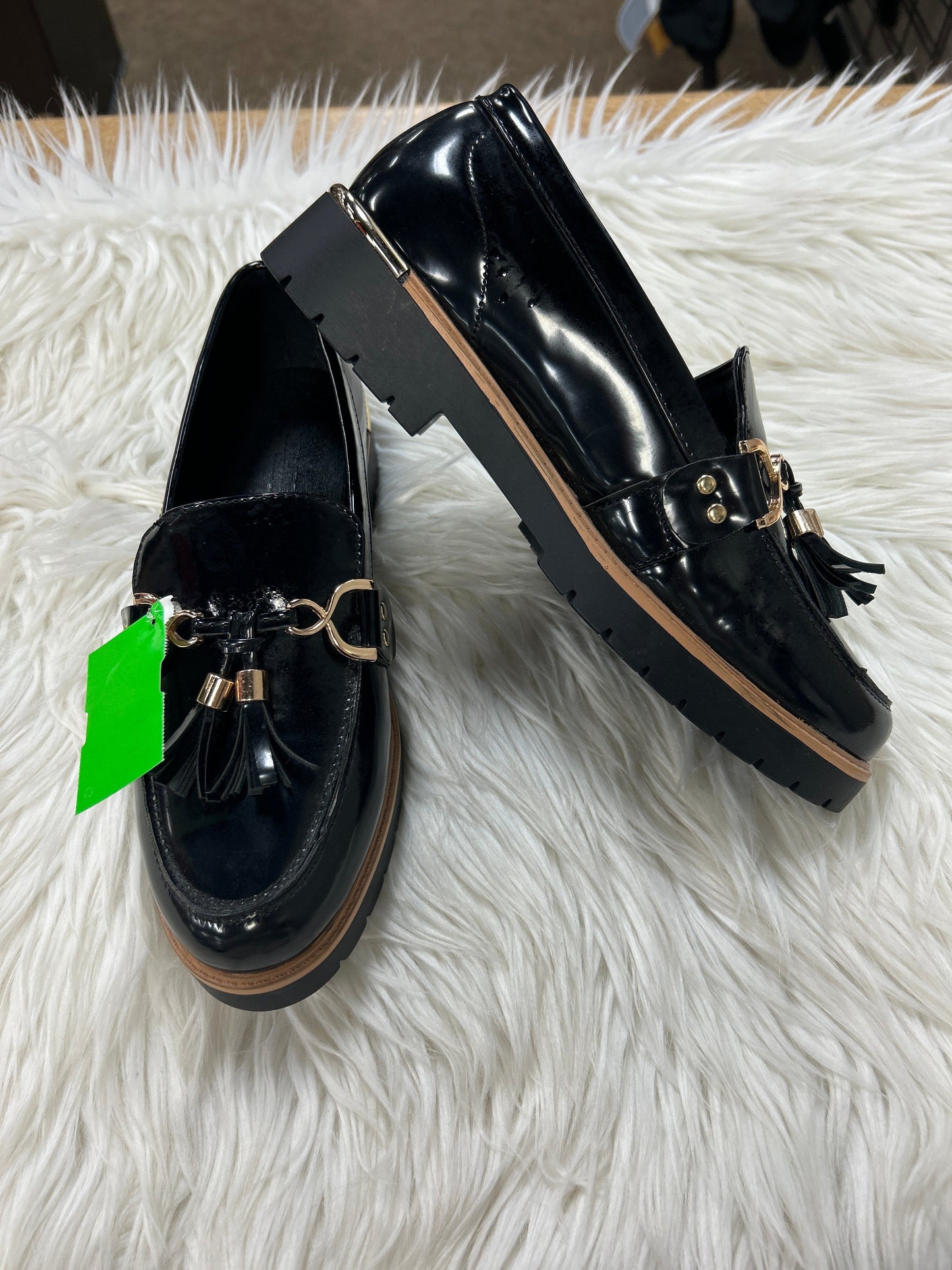 Shoes Flats By Cmc In Black, Size:7.5
