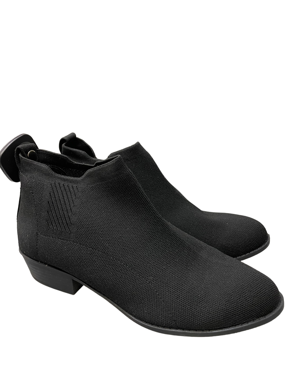 Boots Ankle Flats By Torrid Size: 9