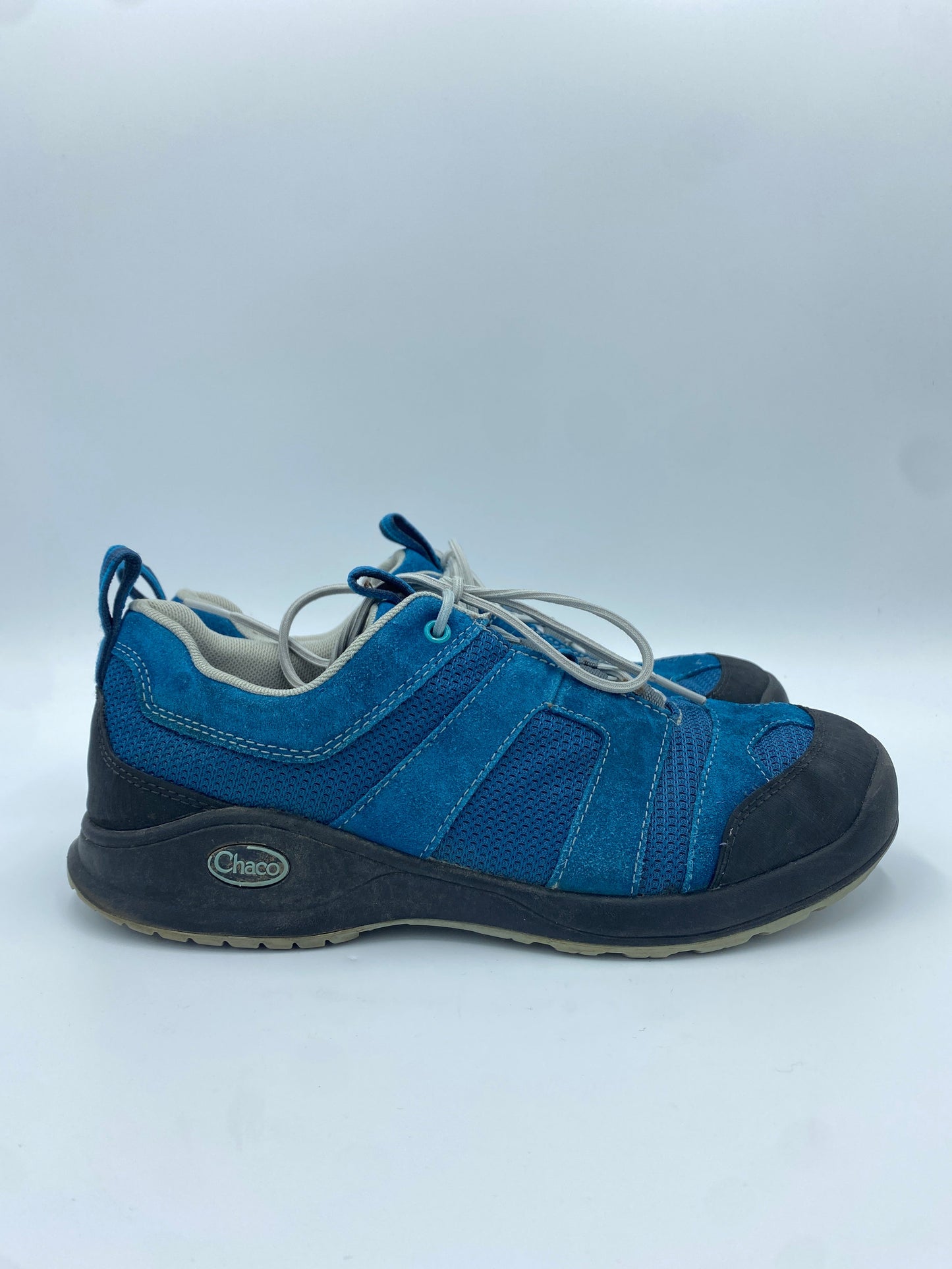 Designer Shoes By Chacos Size: 9