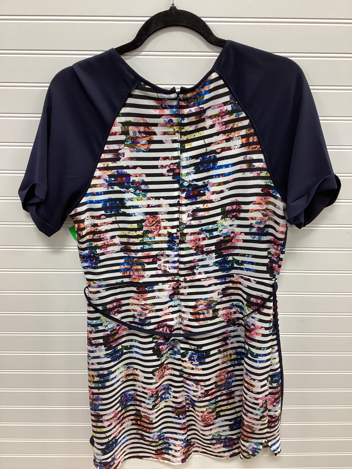 Dress Casual Short By Cmc In Black & White, Size:M