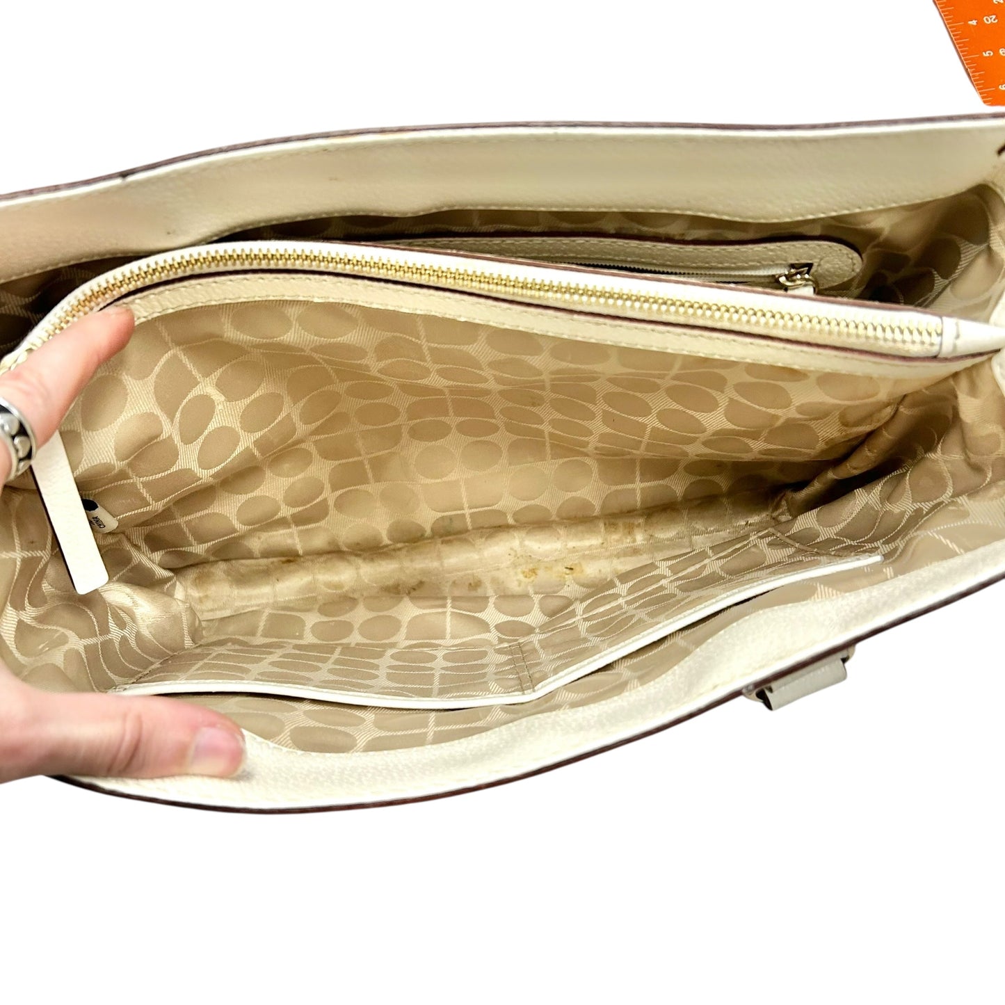 Handbag Designer By Kate Spade, Size: Medium